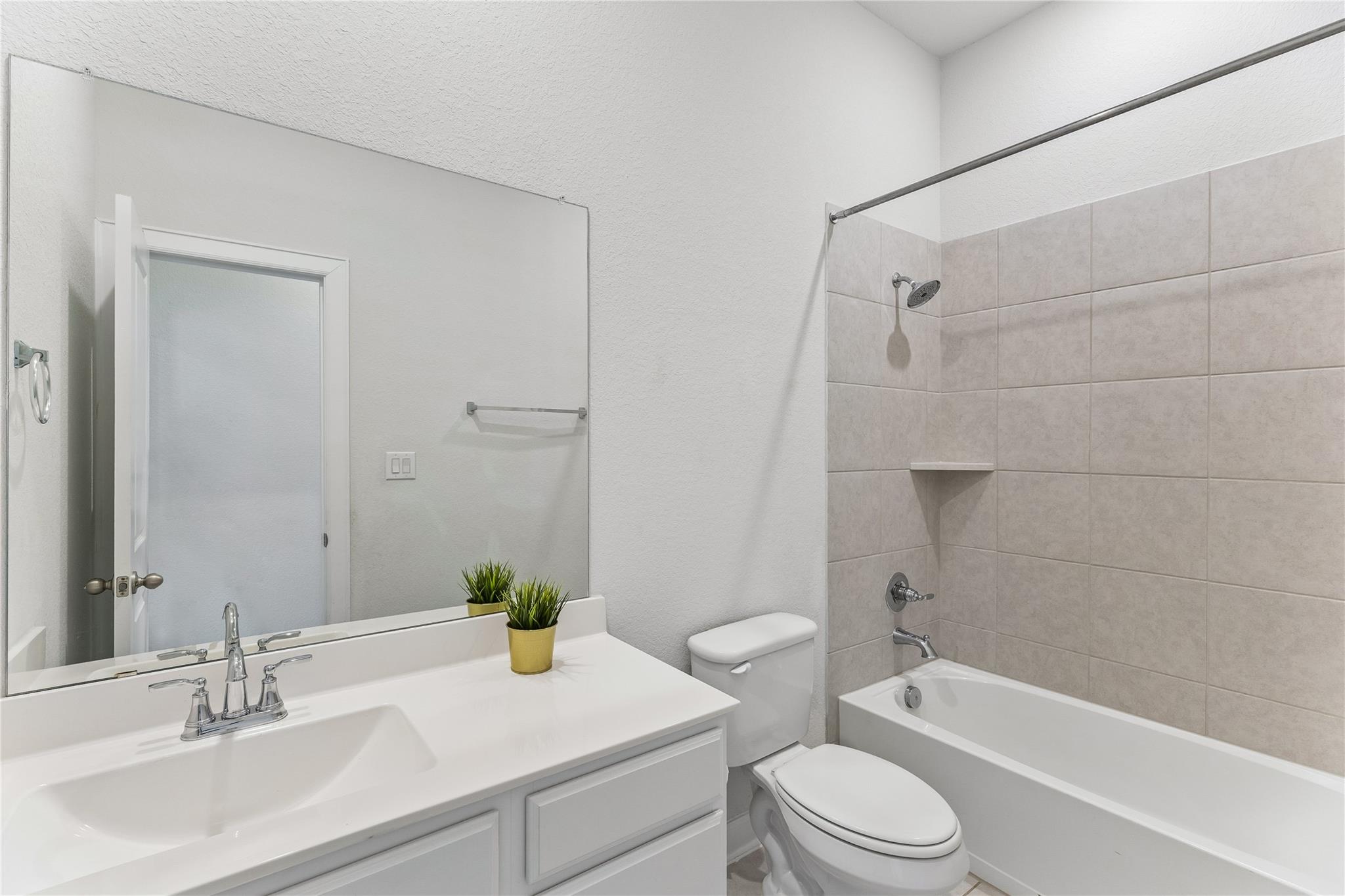298 Wild Pecan Loop, Buda, TX 78610