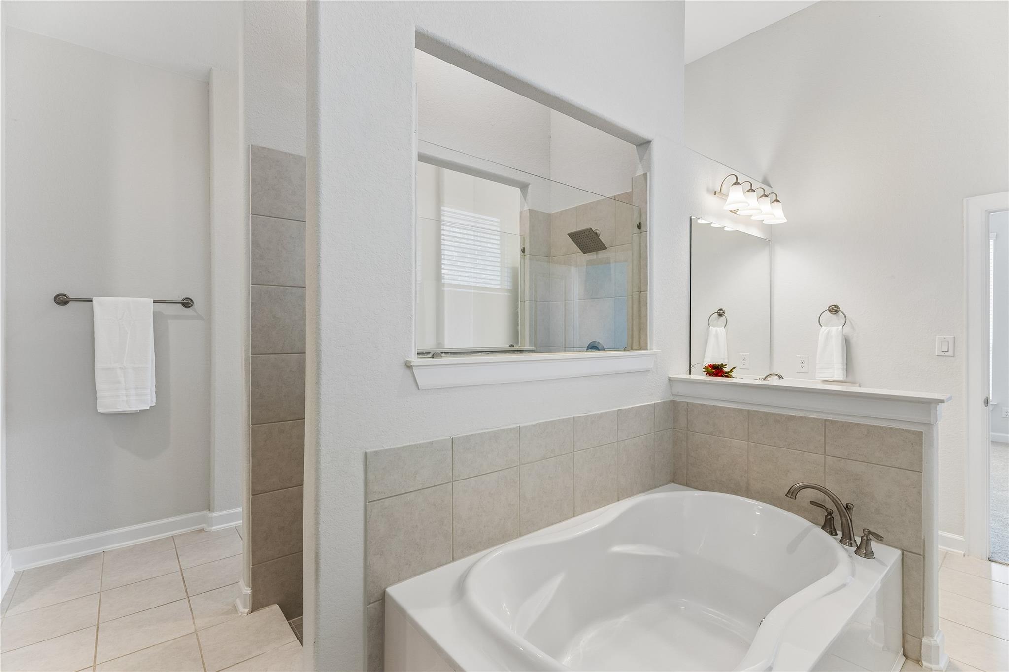 298 Wild Pecan Loop, Buda, TX 78610