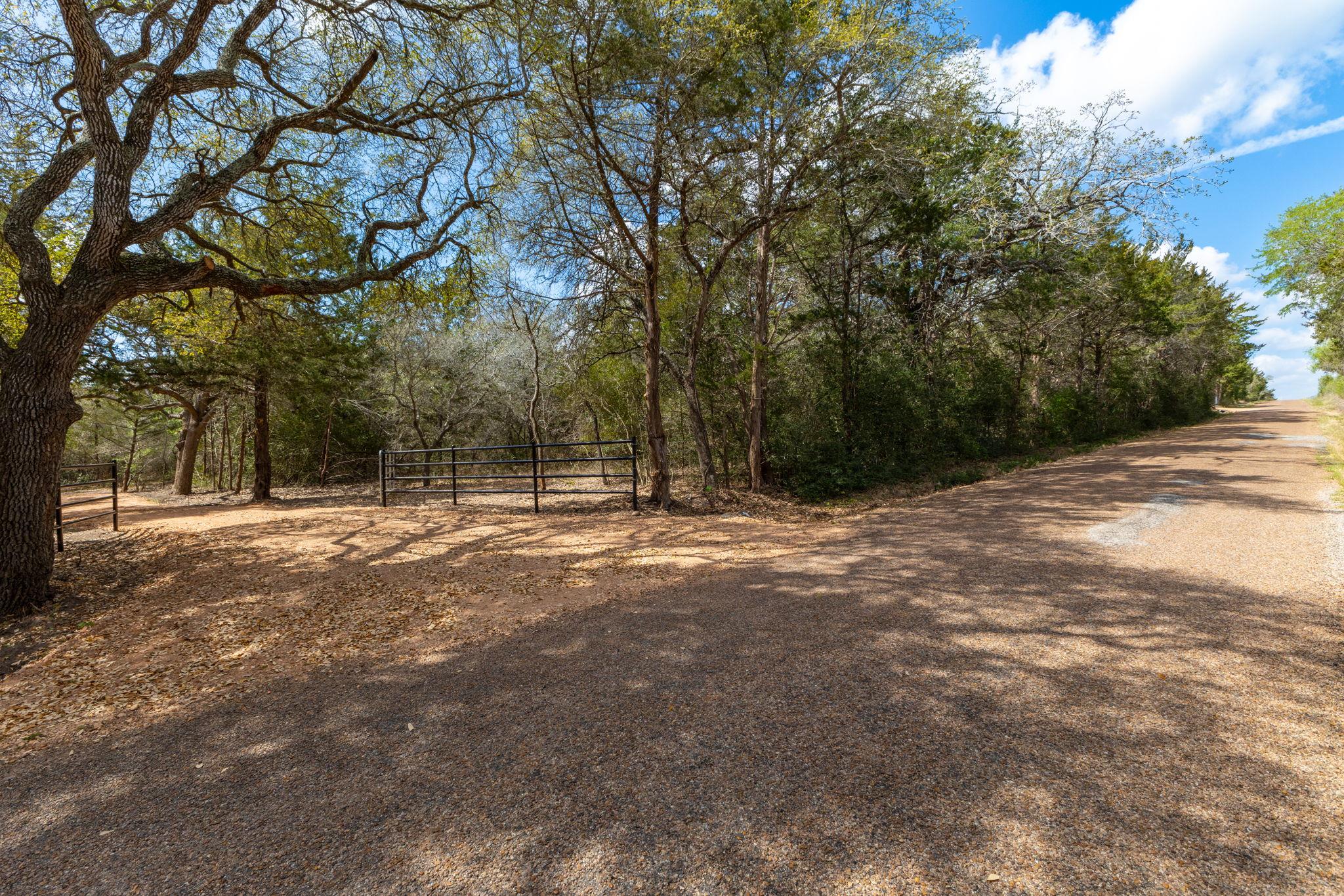 1956 (Tract #2) Baca Loop, Flatonia, TX 78941