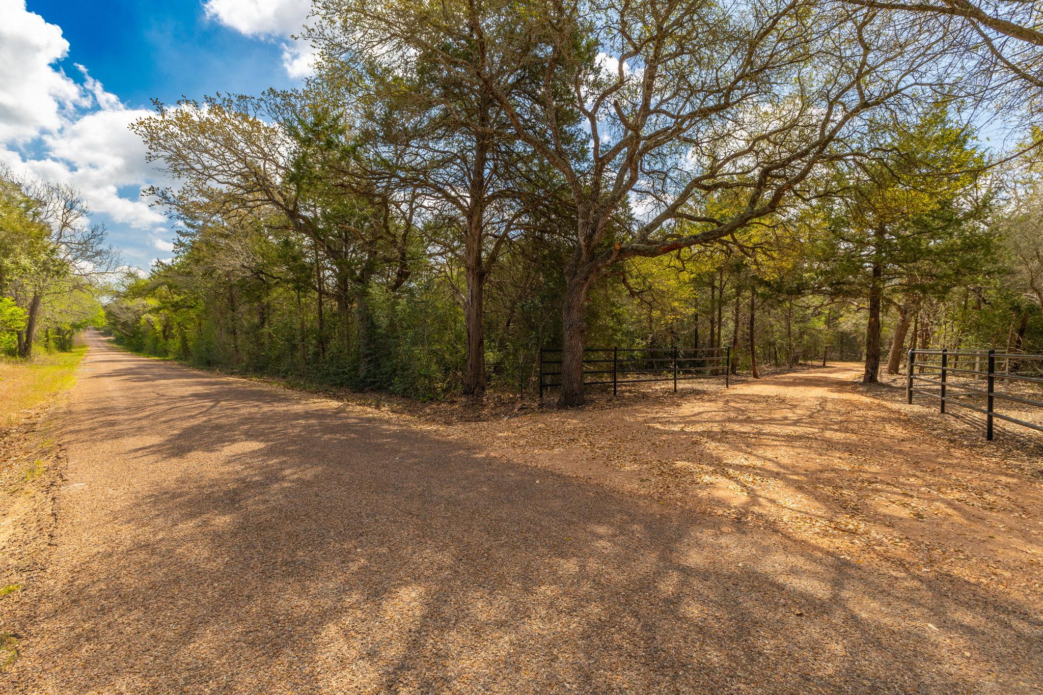 1956 (Tract #2) Baca Loop, Flatonia, TX 78941