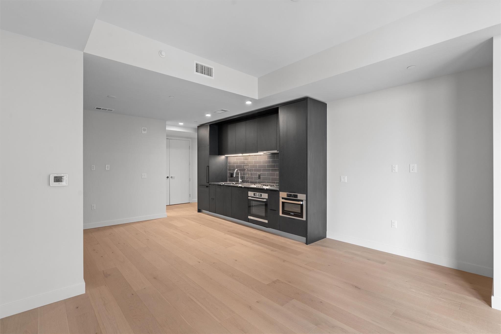 44 East Ave # 2306, Austin, TX 78701