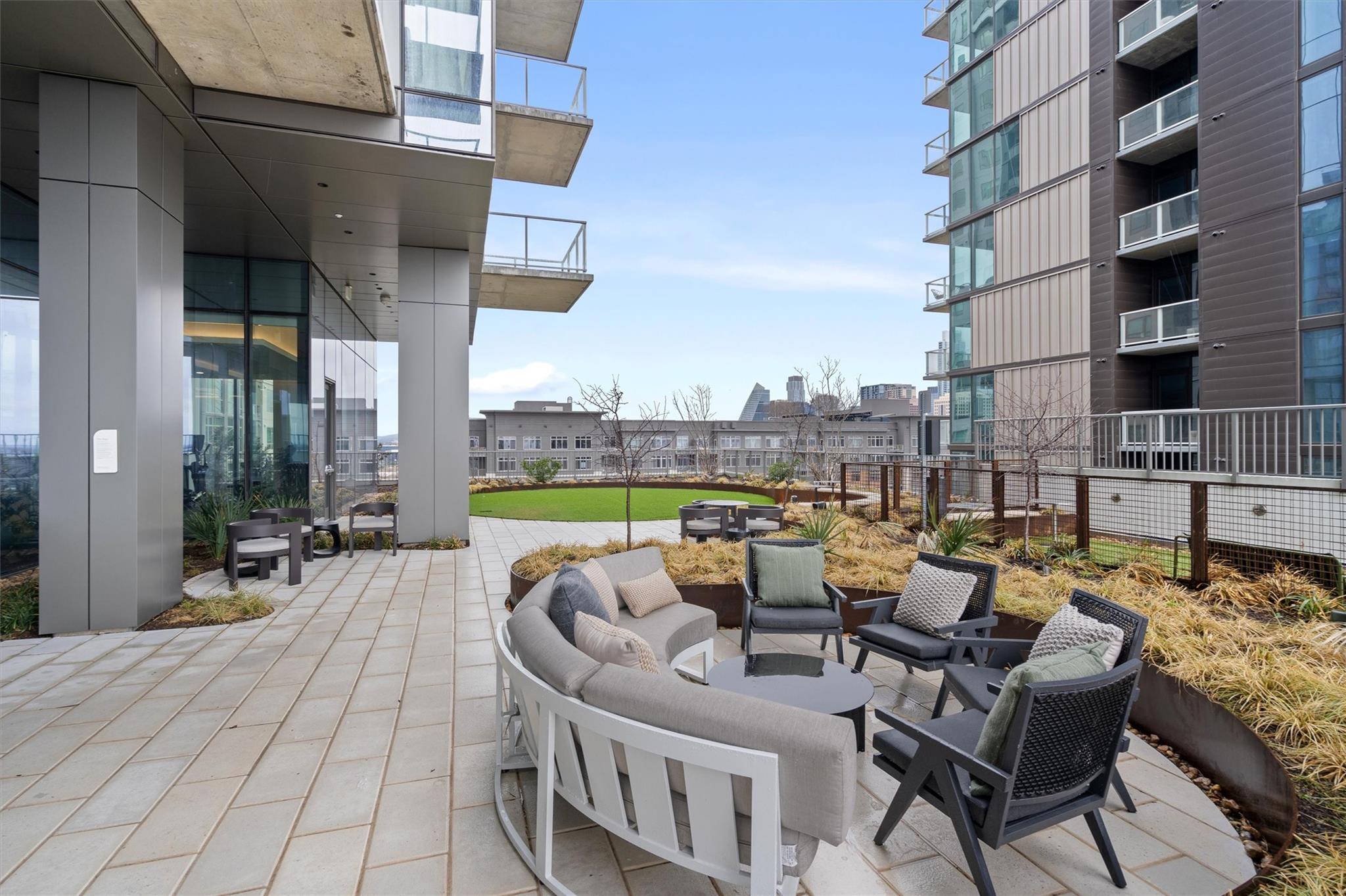 44 East Ave # 2306, Austin, TX 78701