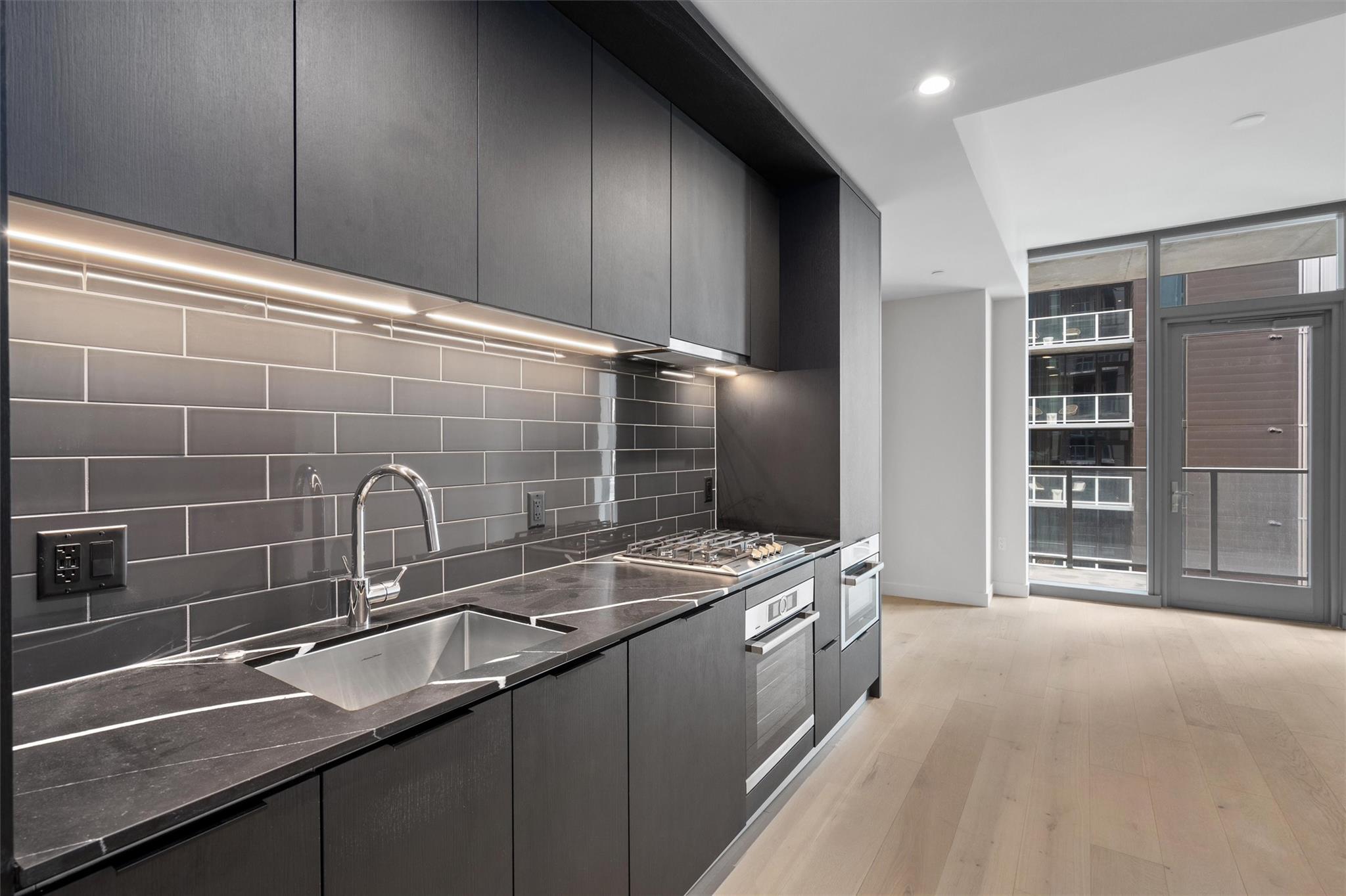 44 East Ave # 2306, Austin, TX 78701