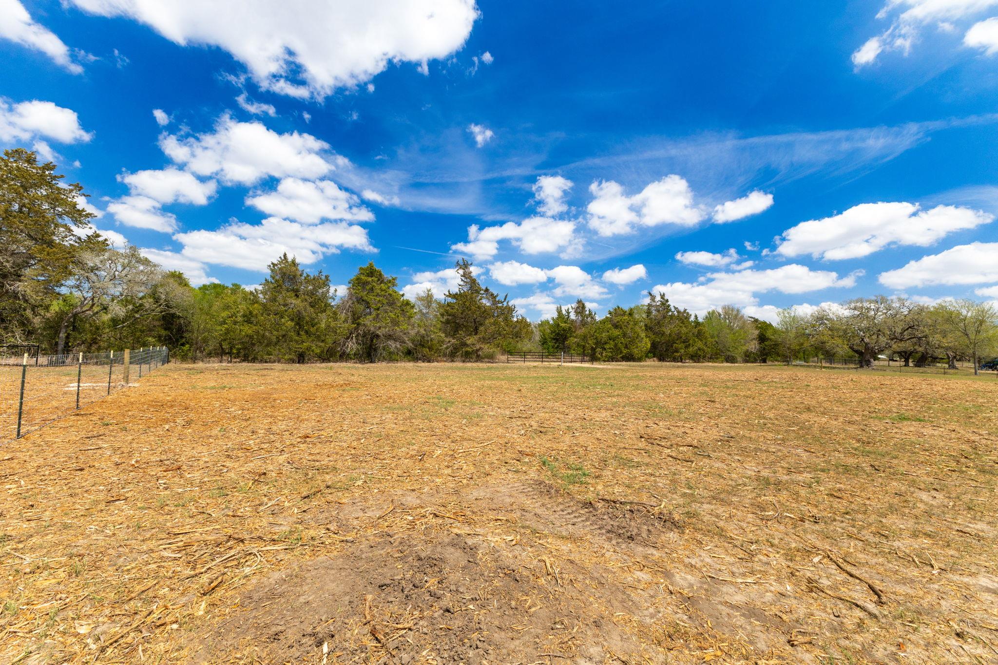 2112 (Tract #4) Baca Loop, Flatonia, TX 78941