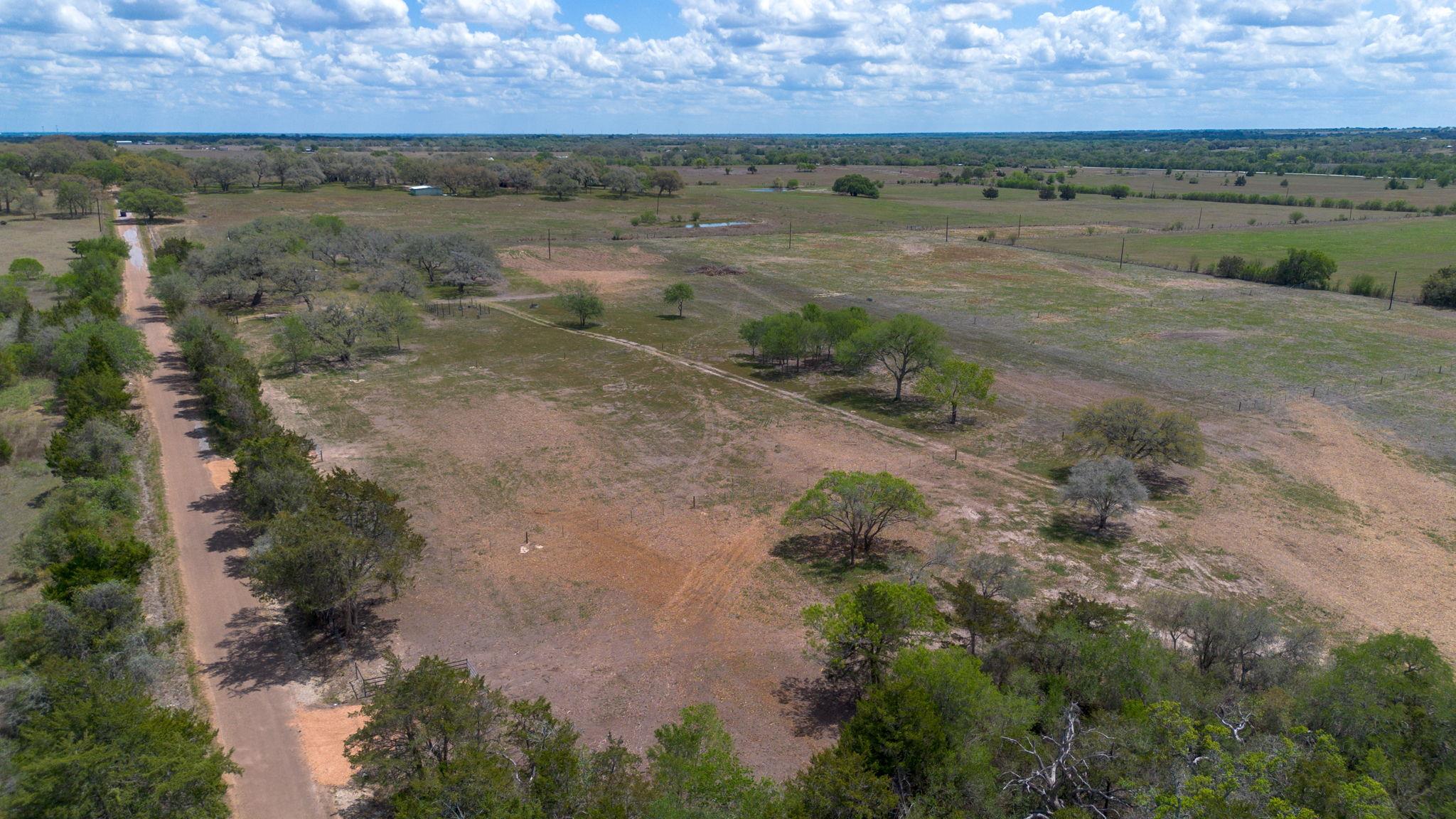 2112 (Tract #4) Baca Loop, Flatonia, TX 78941