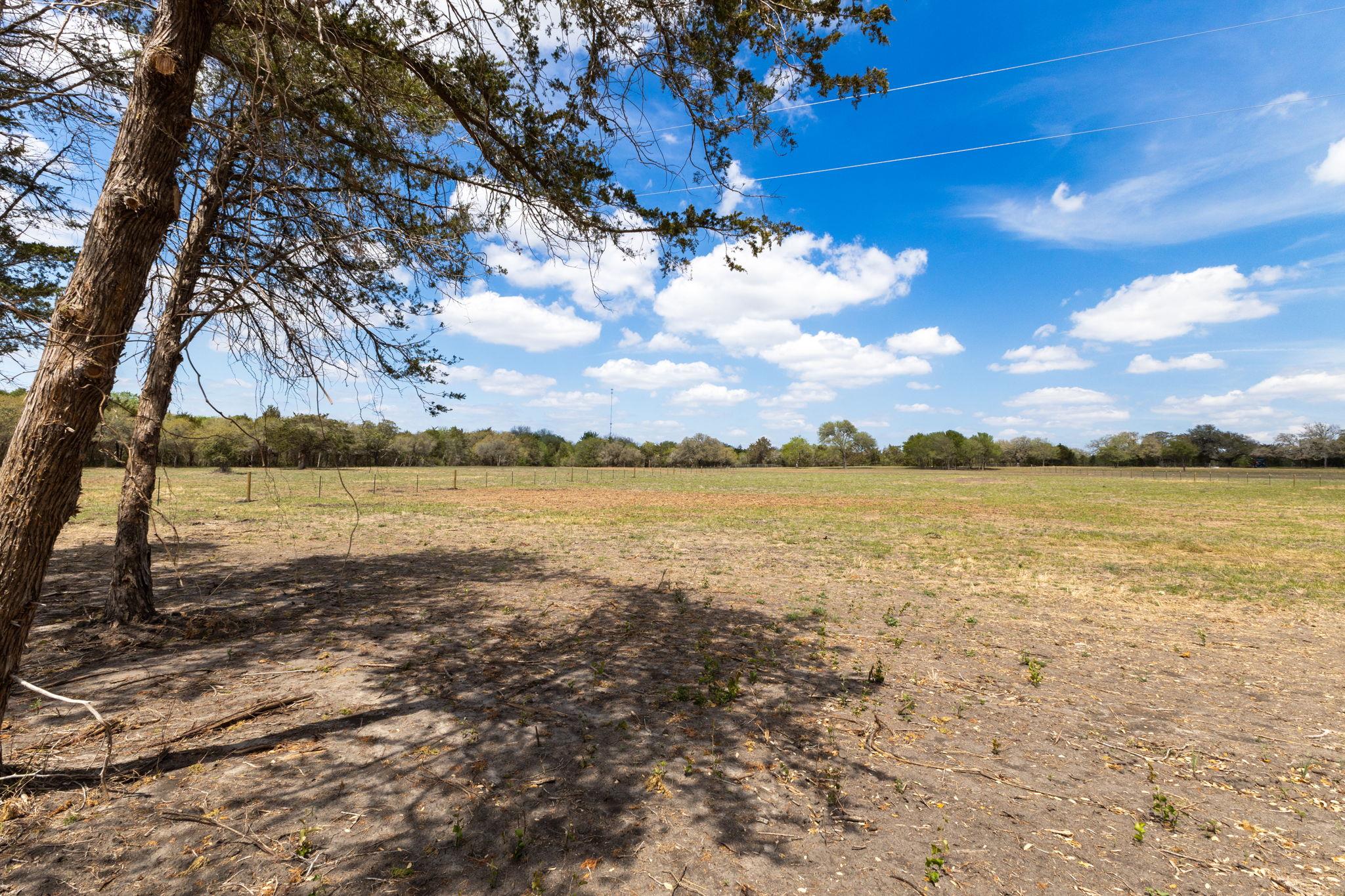 2112 (Tract #4) Baca Loop, Flatonia, TX 78941