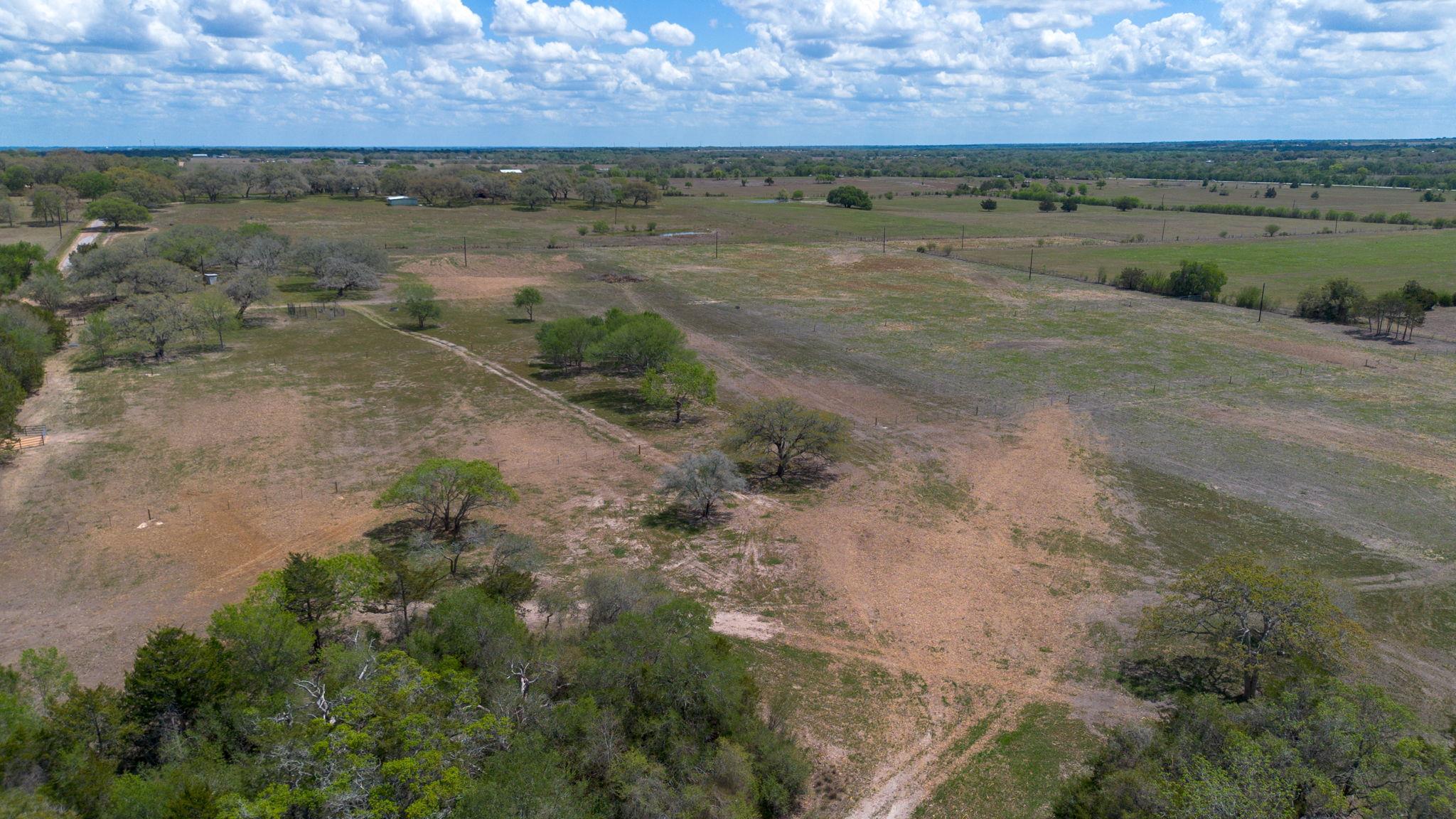 2112 (Tract #4) Baca Loop, Flatonia, TX 78941