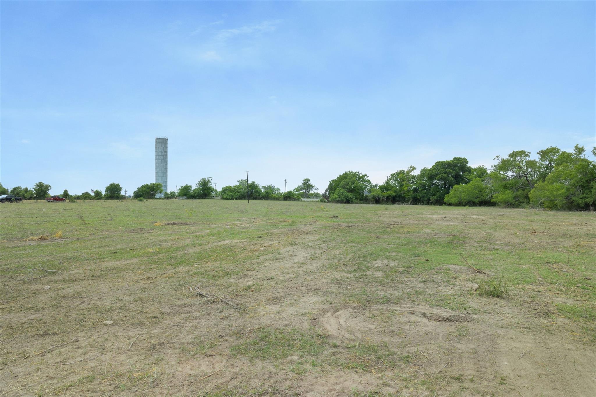 9765 State Park Rd, Lockhart, TX 78644