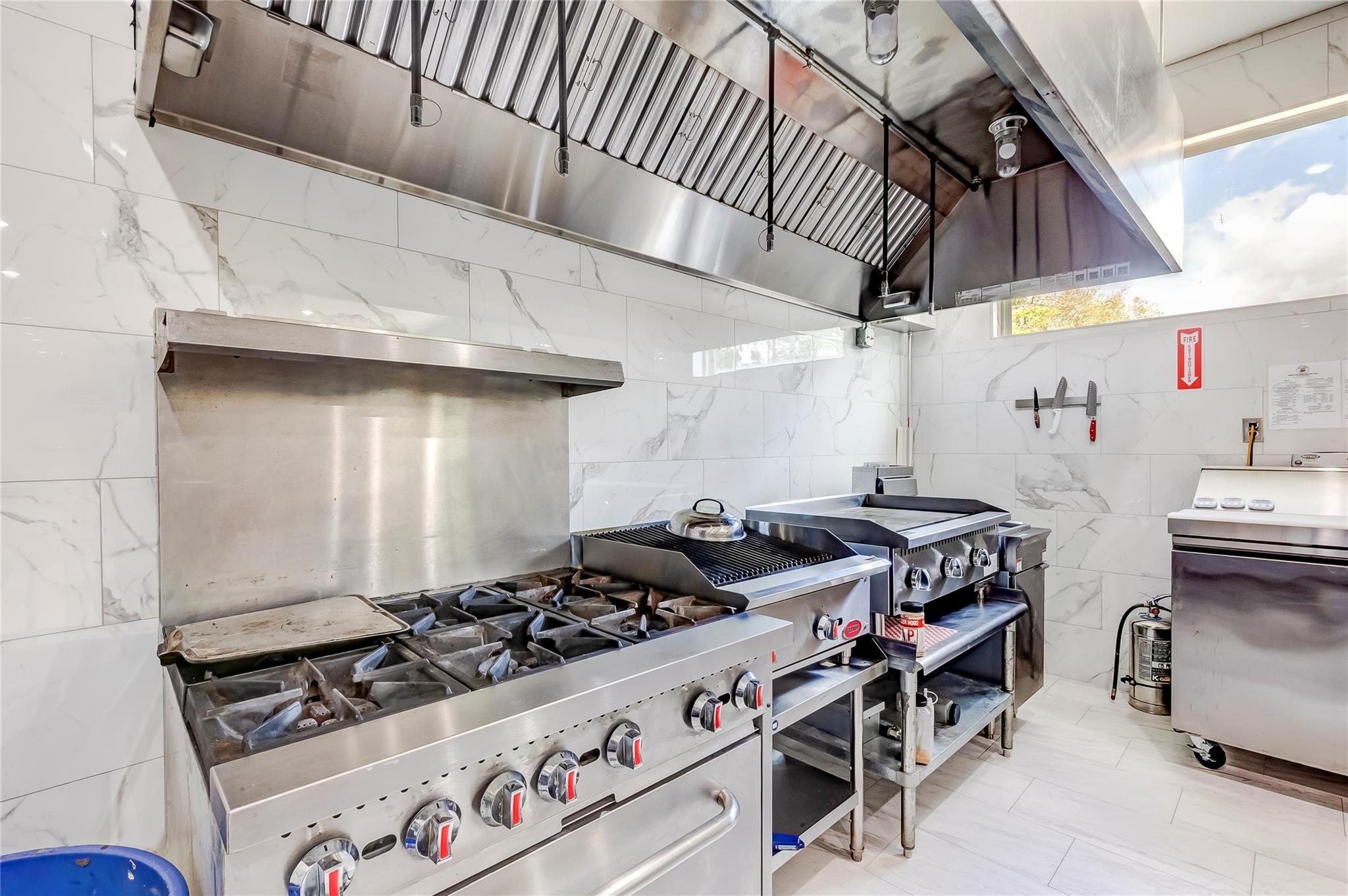 306 Oak St, Rockdale, TX 76567