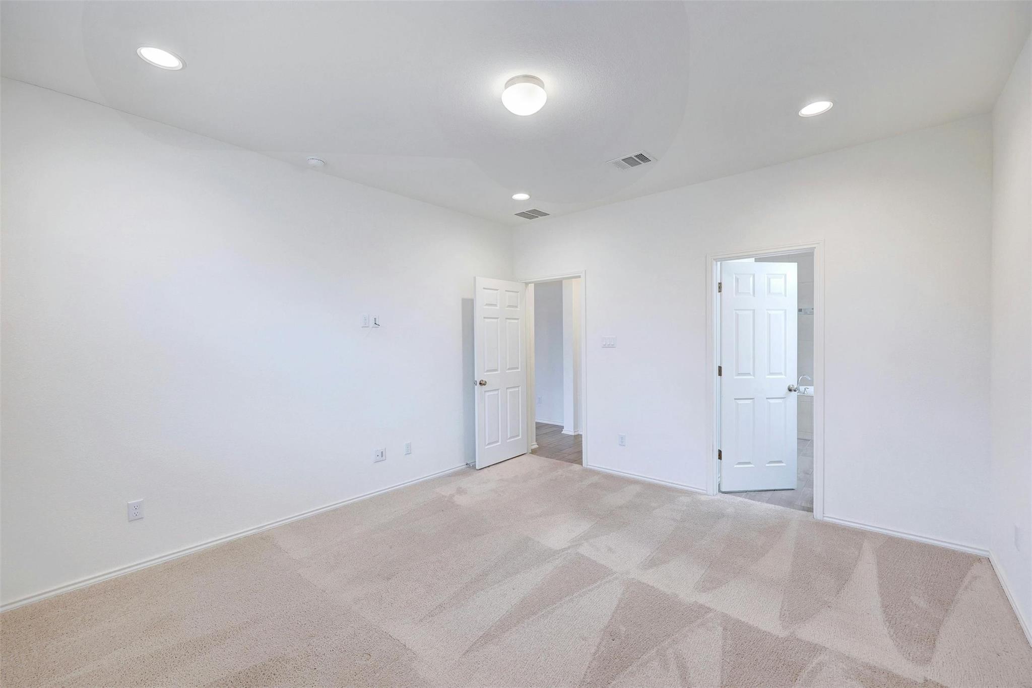 307 Simmental Loop, Hutto, TX 78634