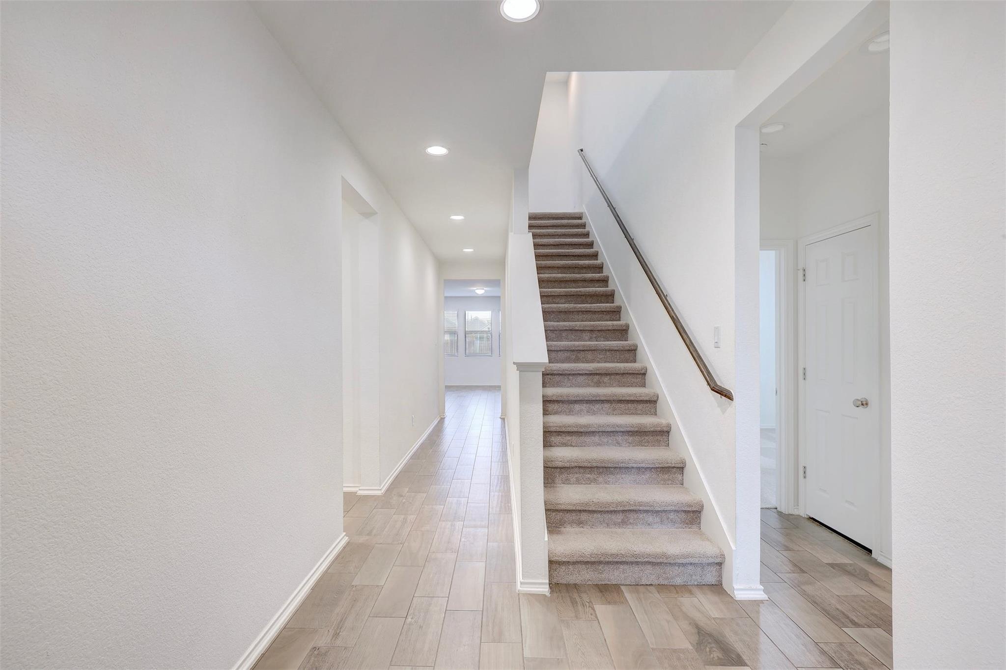 307 Simmental Loop, Hutto, TX 78634