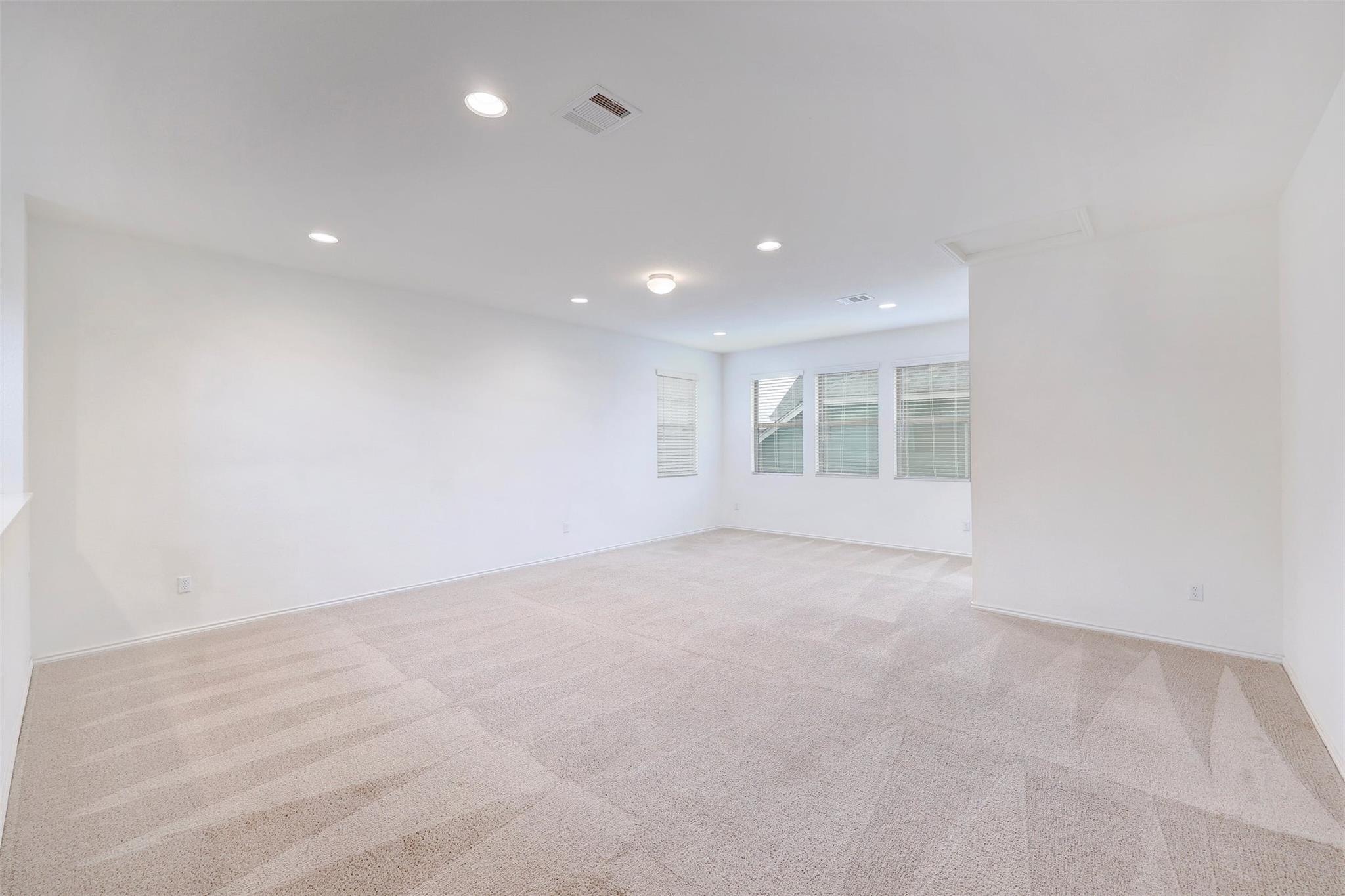 307 Simmental Loop, Hutto, TX 78634