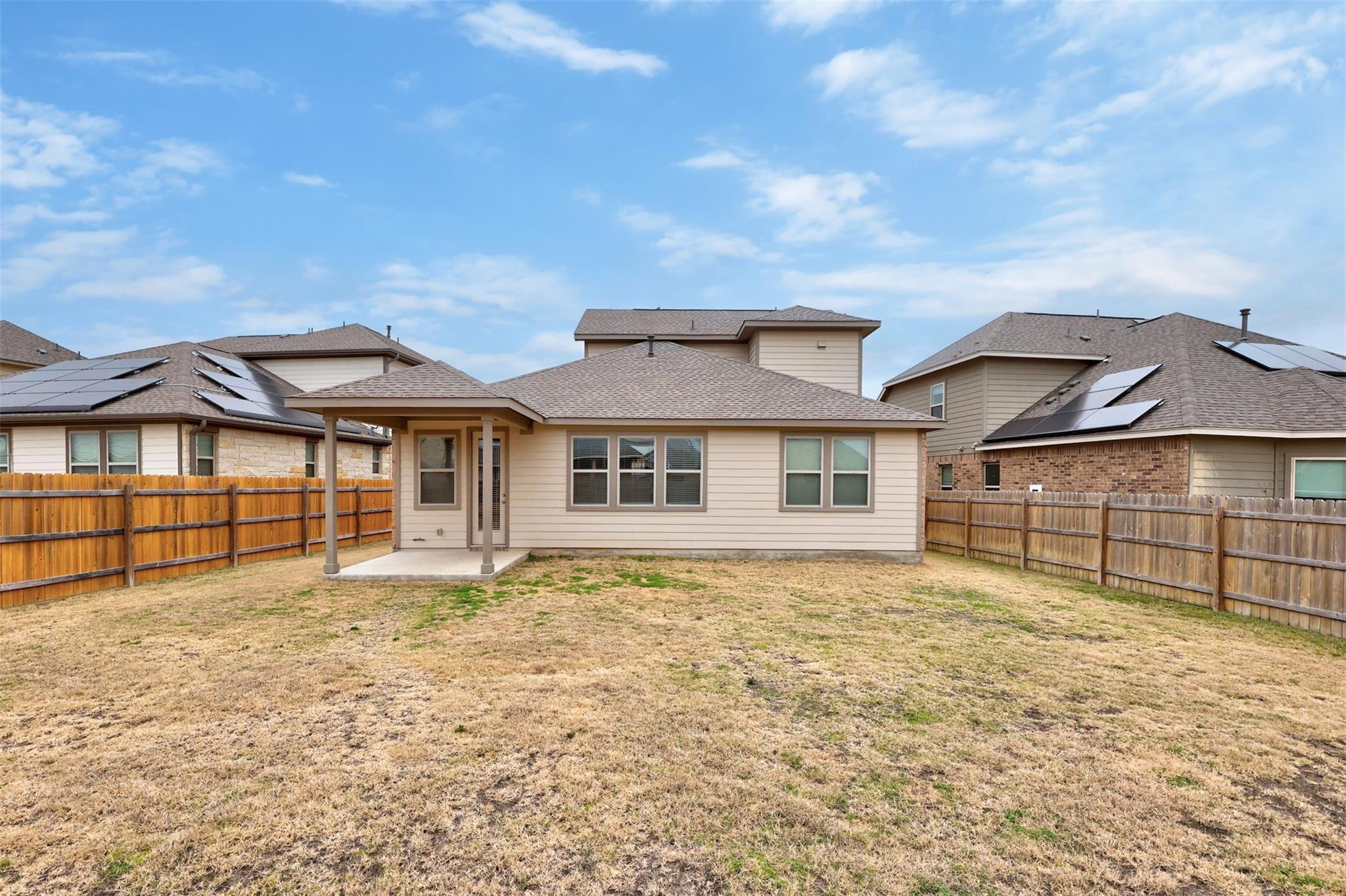 307 Simmental Loop, Hutto, TX 78634