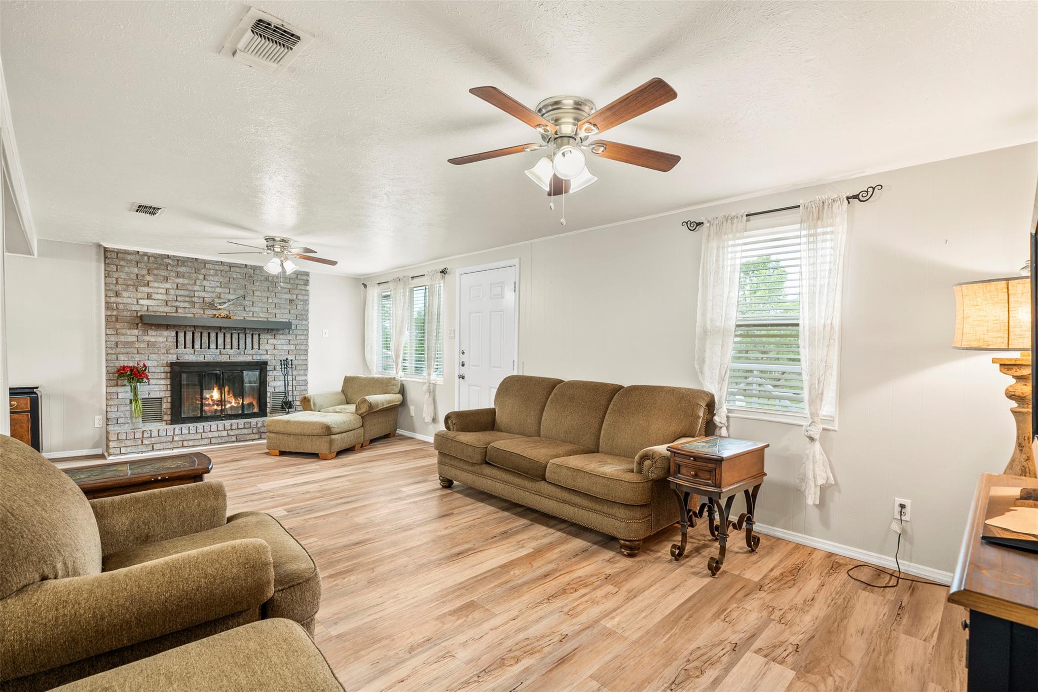 51 Cliffside Cir, Belton, TX 76513