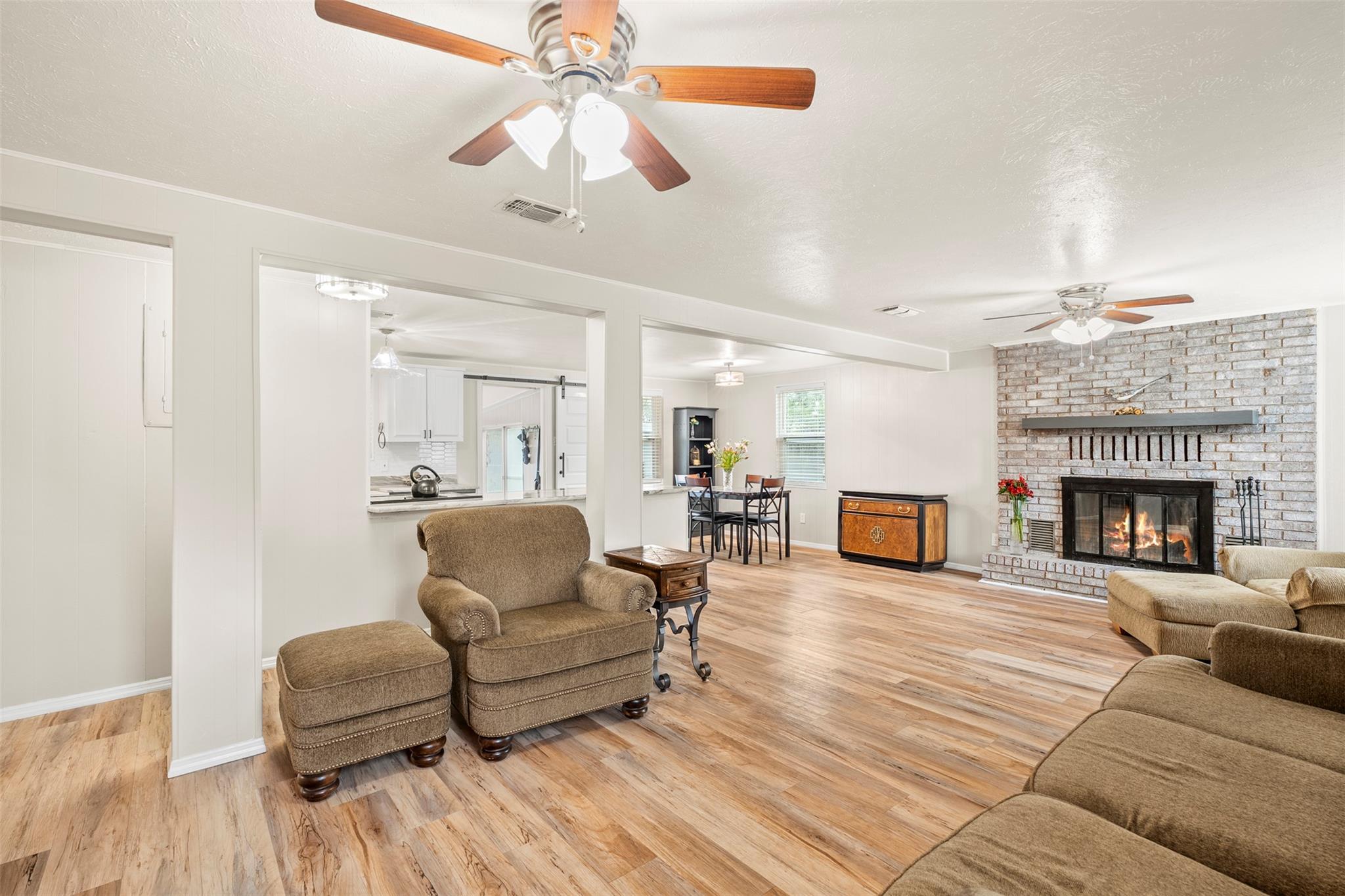 51 Cliffside Cir, Belton, TX 76513