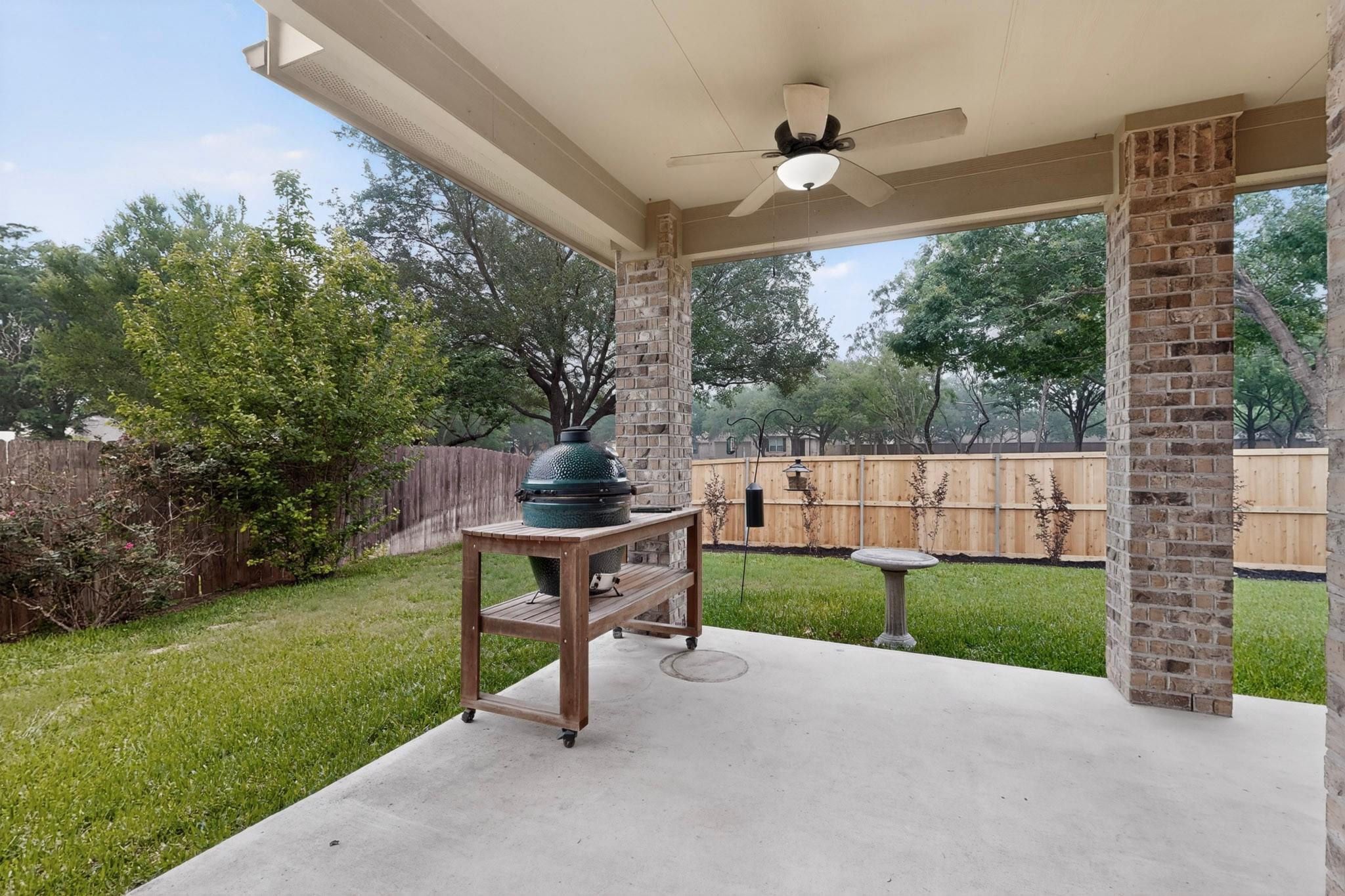 1510 Coldwater Holw, Buda, TX 78610