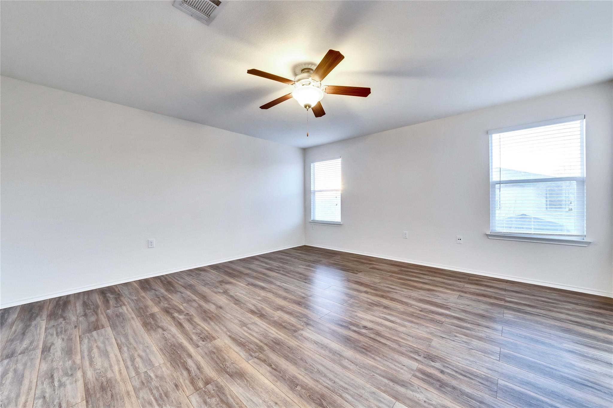 9004 Bird Brook Ln, Austin, TX 78747