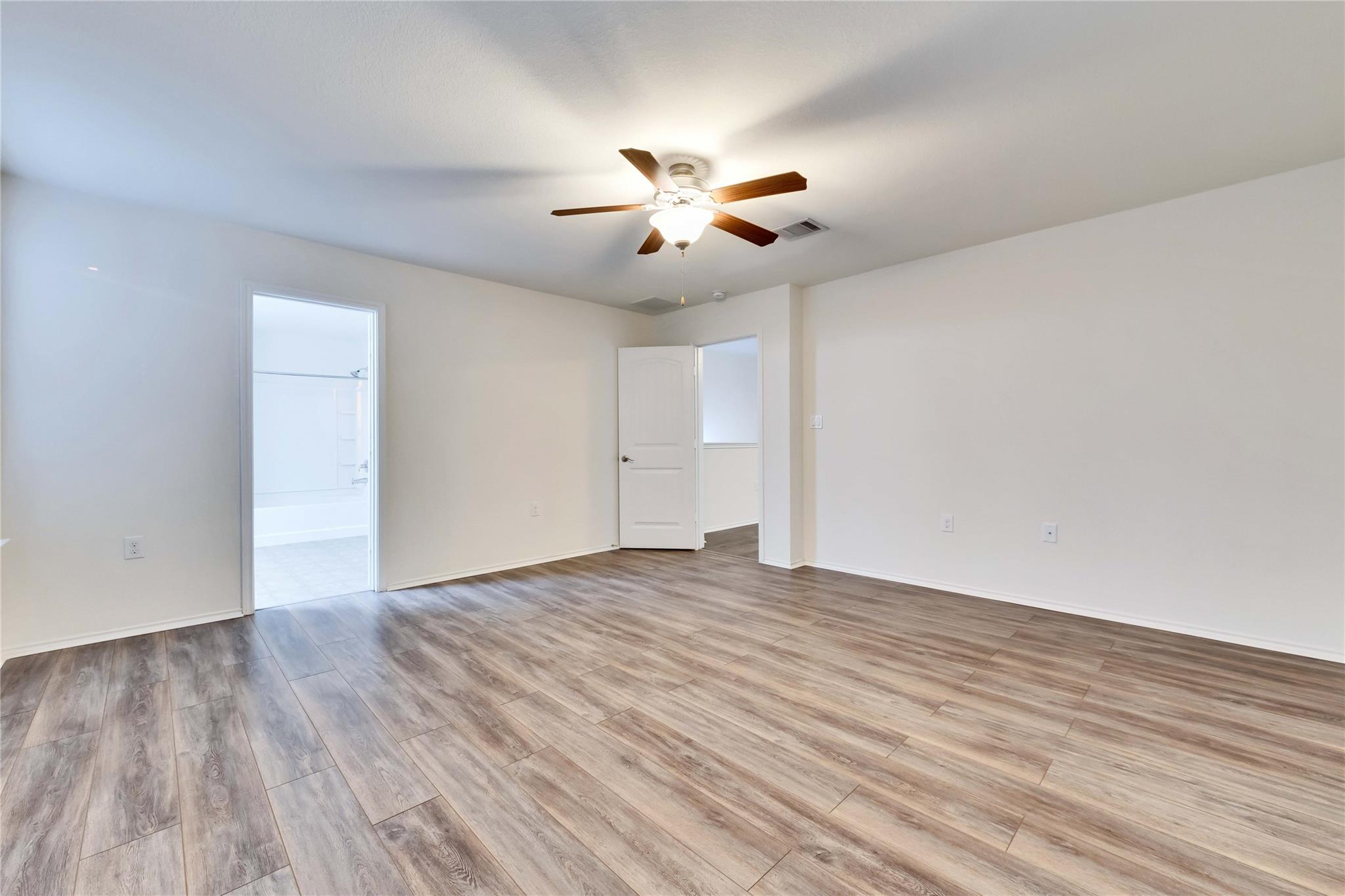 9004 Bird Brook Ln, Austin, TX 78747