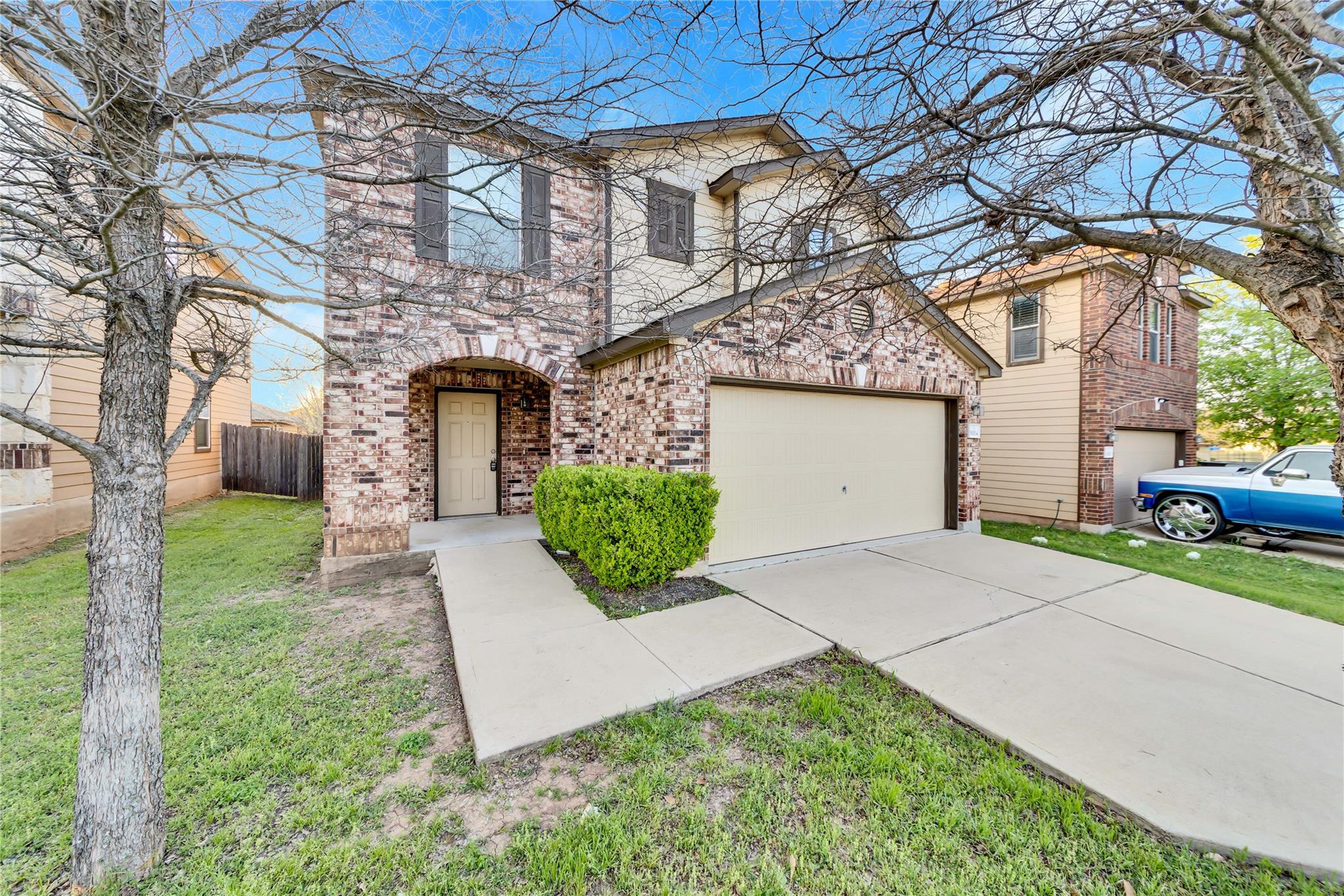 9004 Bird Brook Ln, Austin, TX 78747