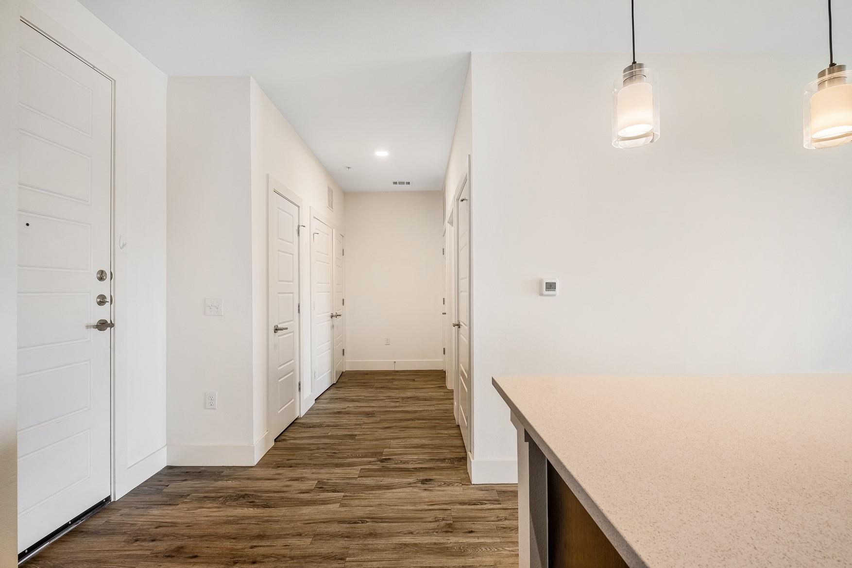 6444 Burnet Rd # 207, Austin, TX 78757