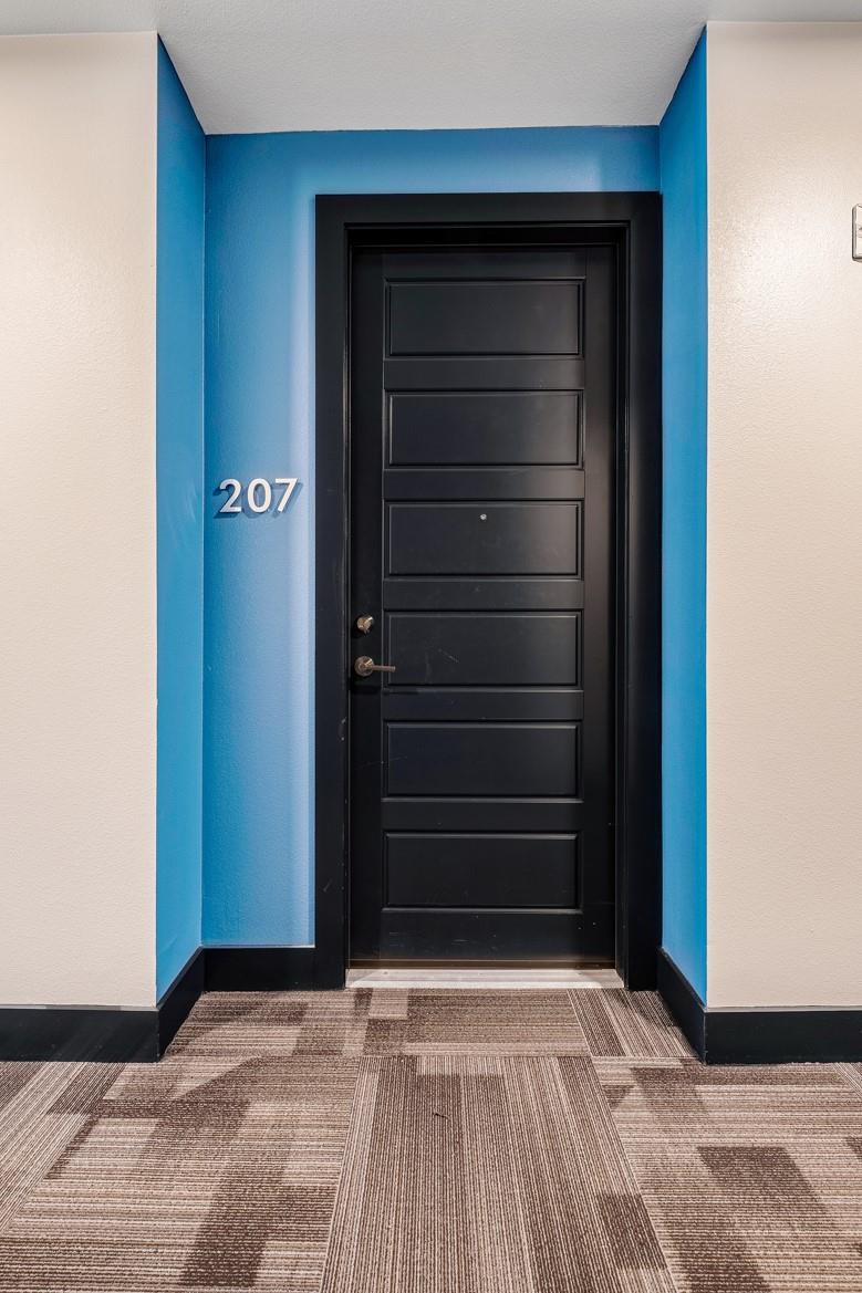 6444 Burnet Rd # 207, Austin, TX 78757