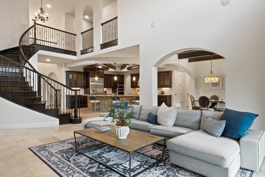 303 Bella Montagna Cir, Austin, TX 78734