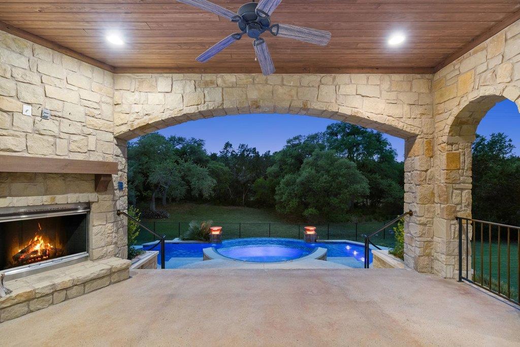 303 Bella Montagna Cir, Austin, TX 78734