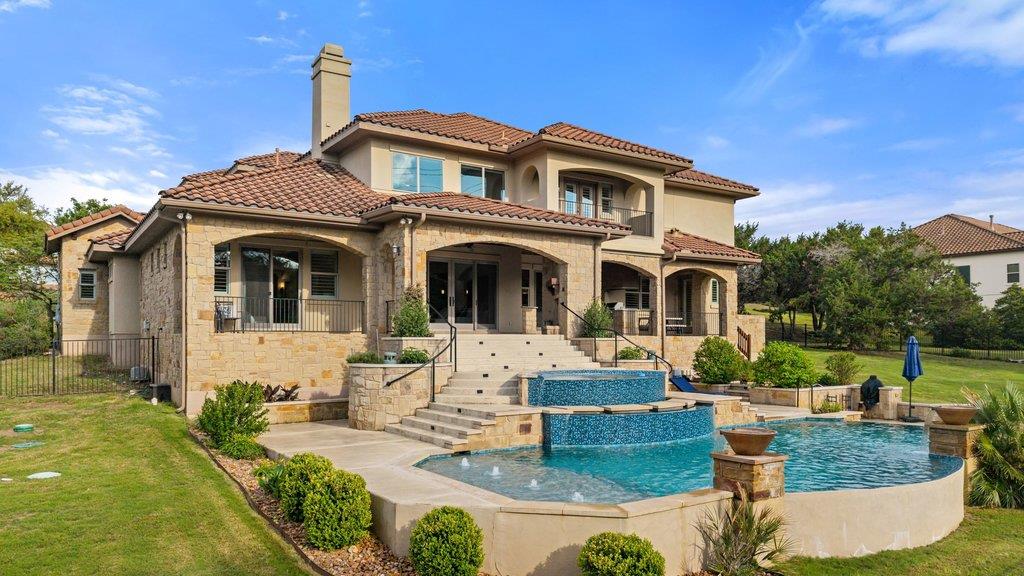 303 Bella Montagna Cir, Austin, TX 78734