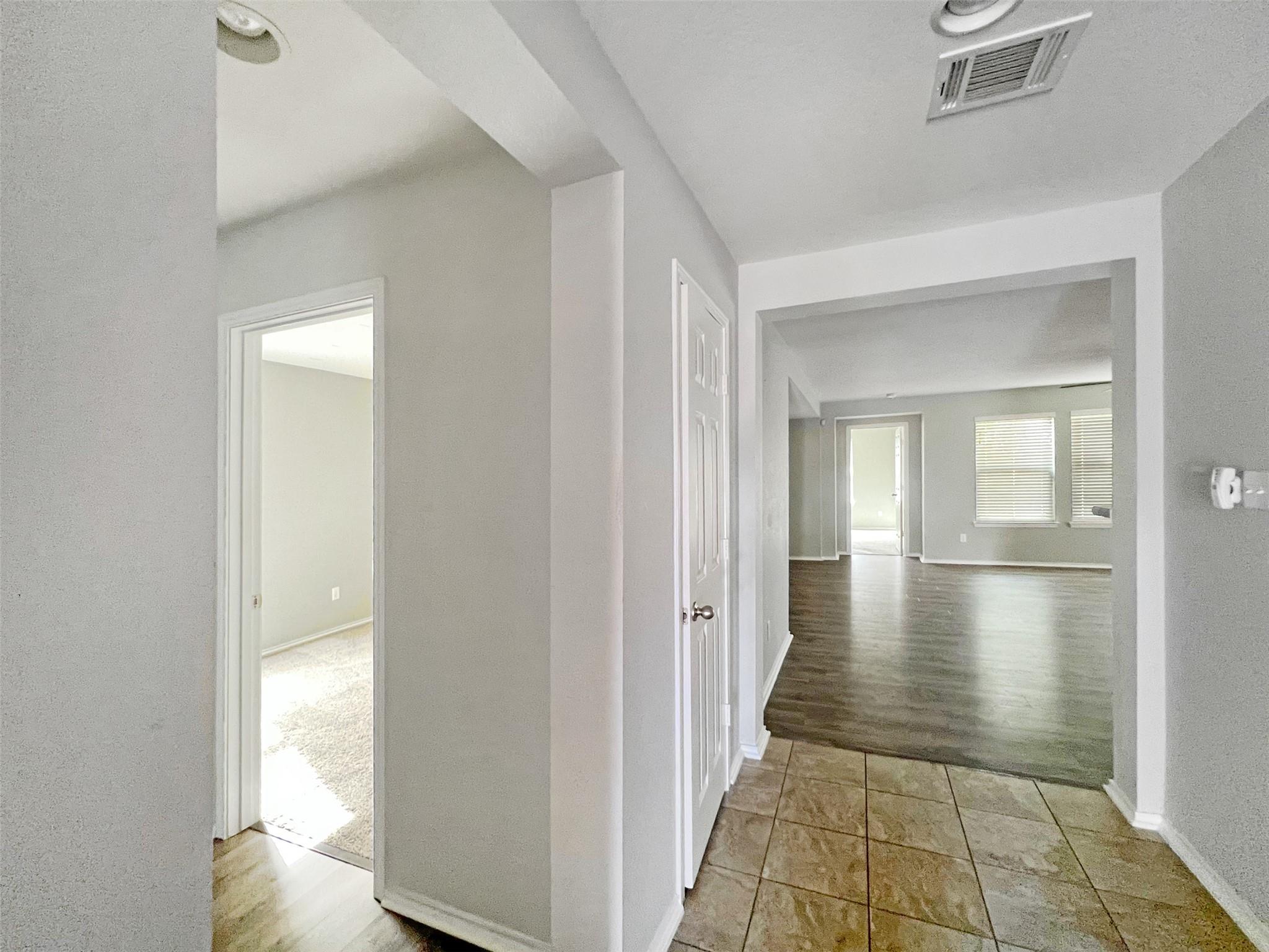 2107 Outpost Dr, Cedar Park, TX 78613