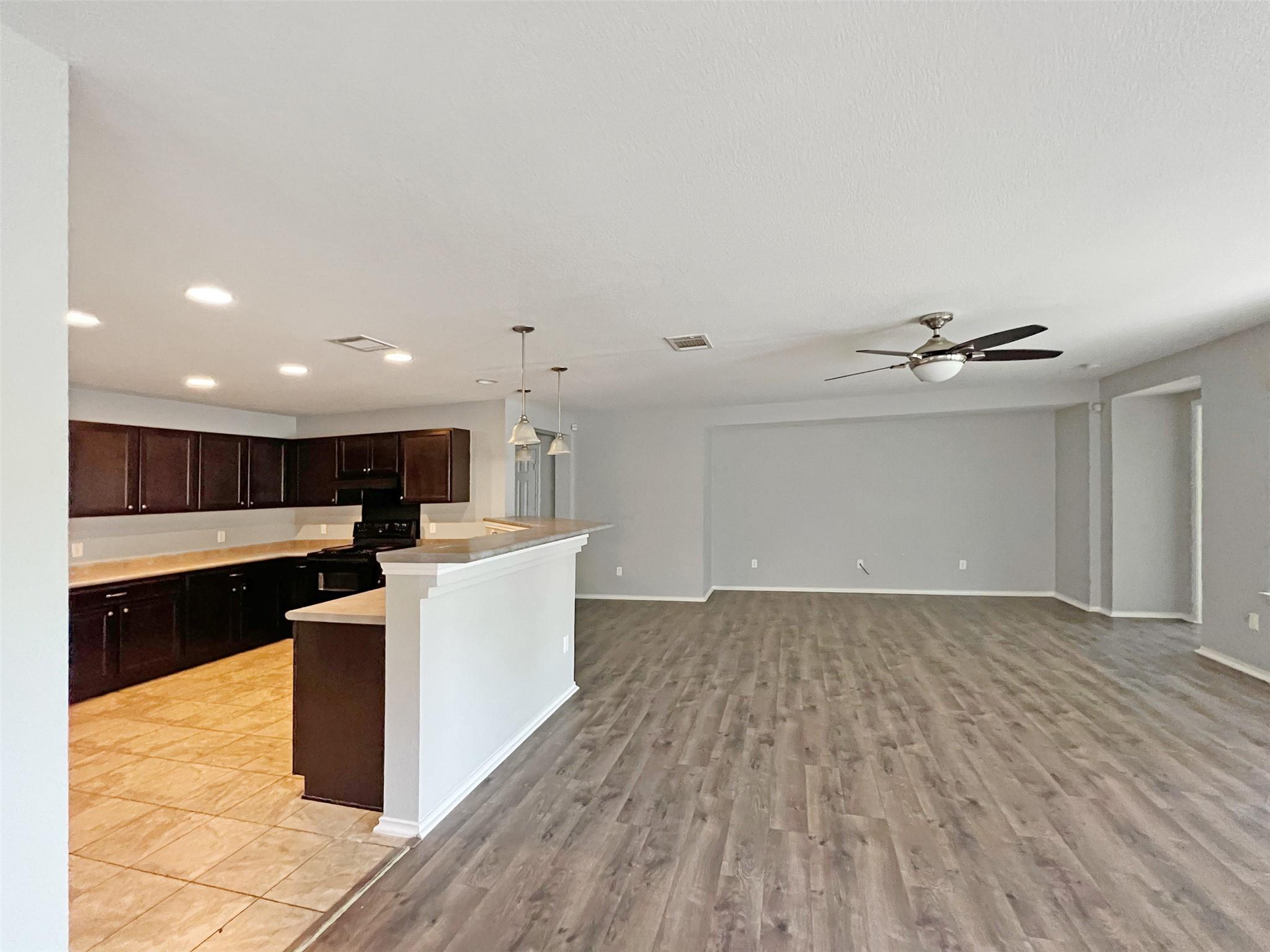 2107 Outpost Dr, Cedar Park, TX 78613