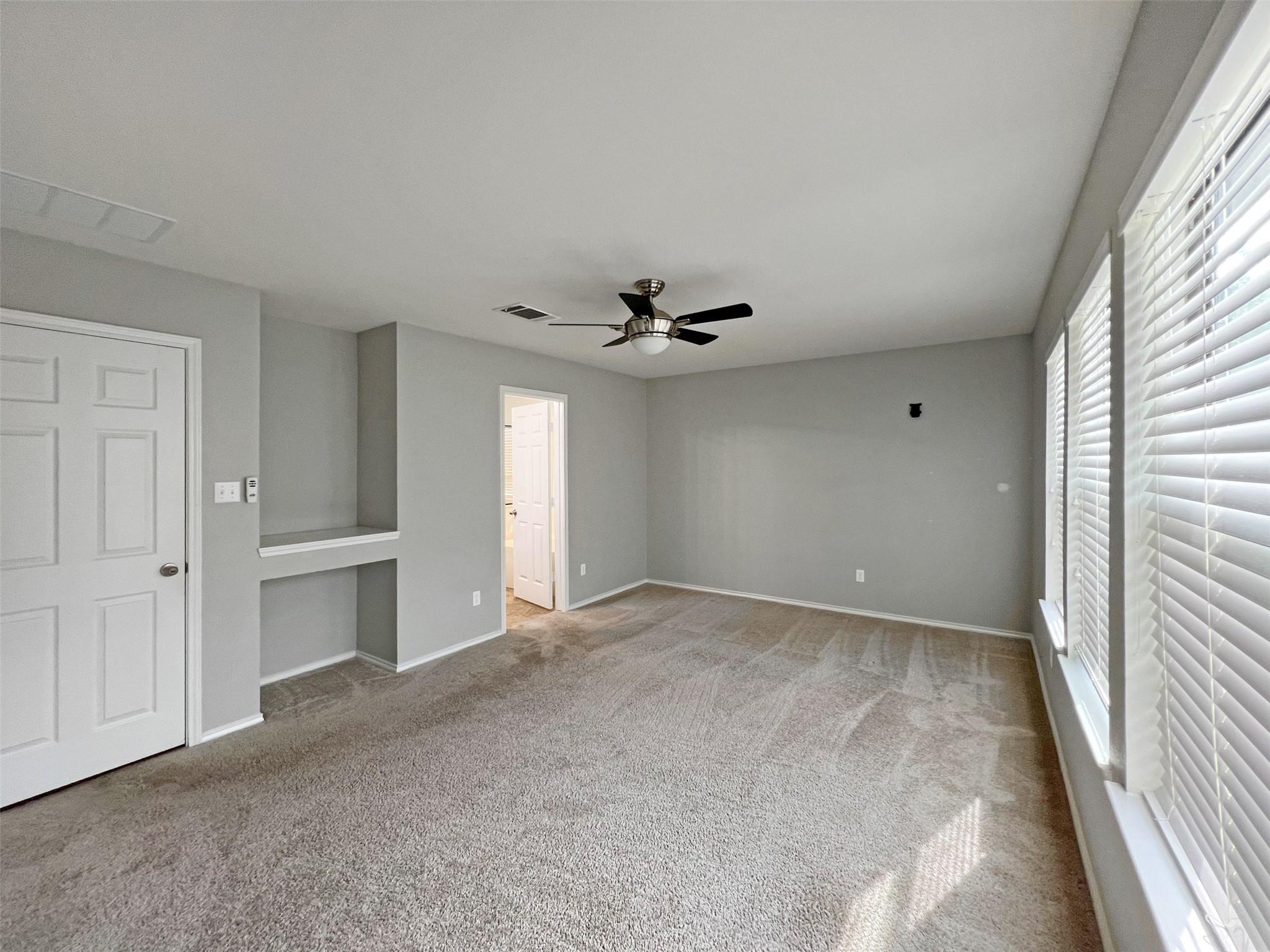 2107 Outpost Dr, Cedar Park, TX 78613