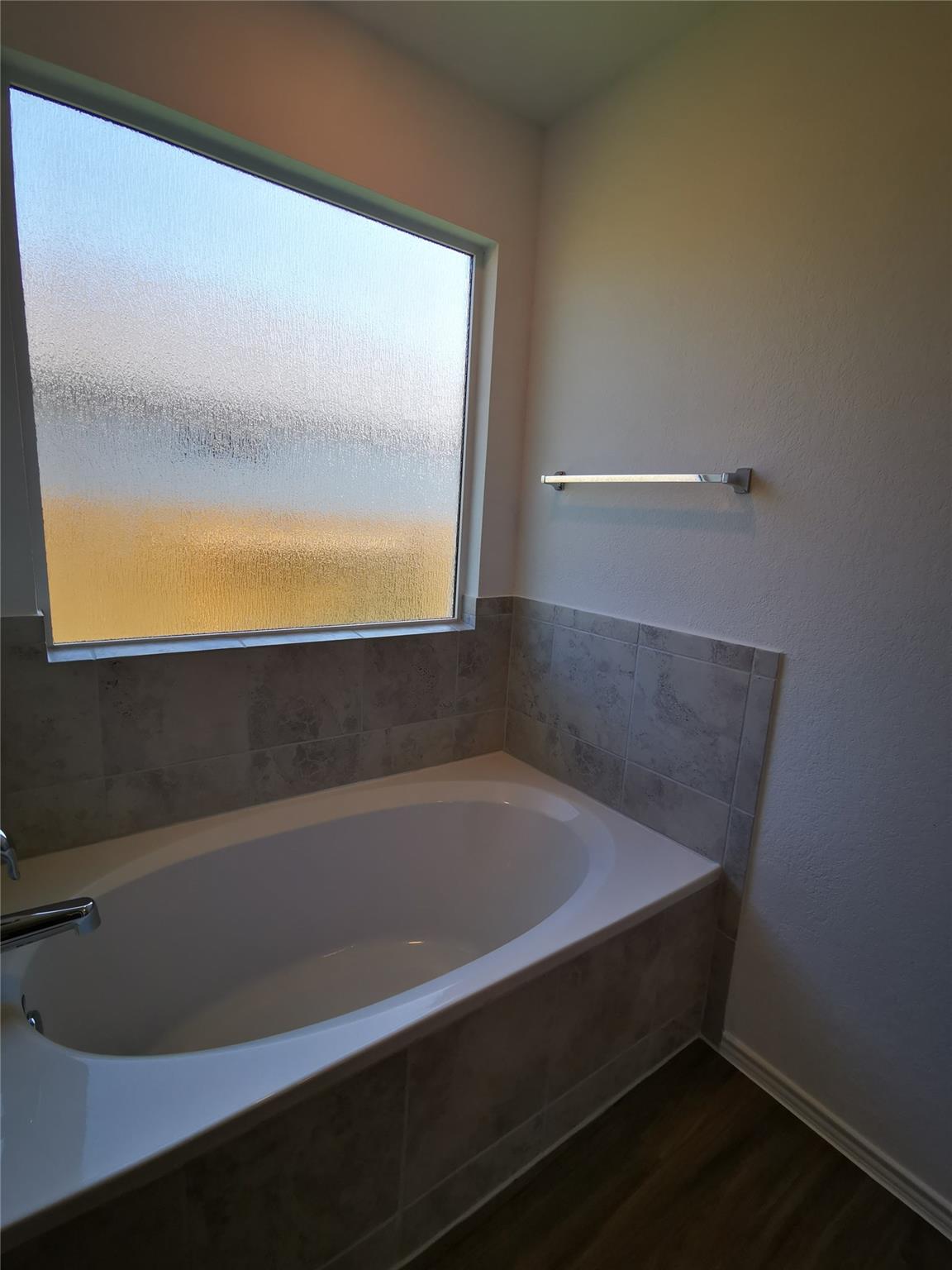 101 Red Buckeye St, Hutto, TX 78634