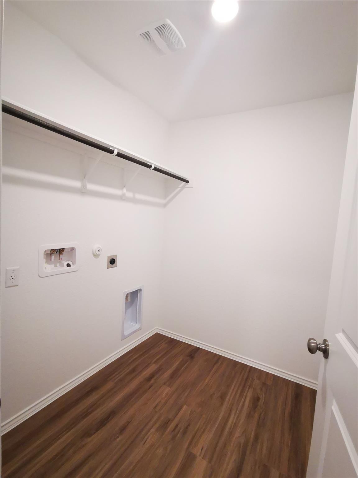 101 Red Buckeye St, Hutto, TX 78634