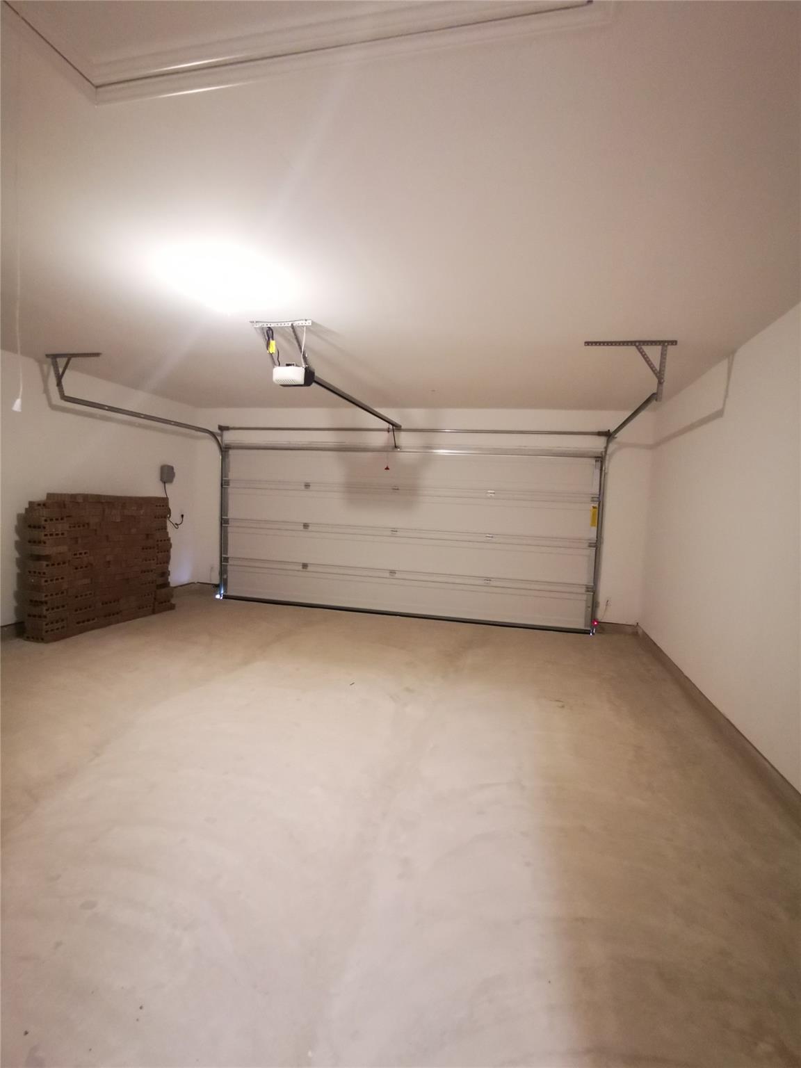 101 Red Buckeye St, Hutto, TX 78634