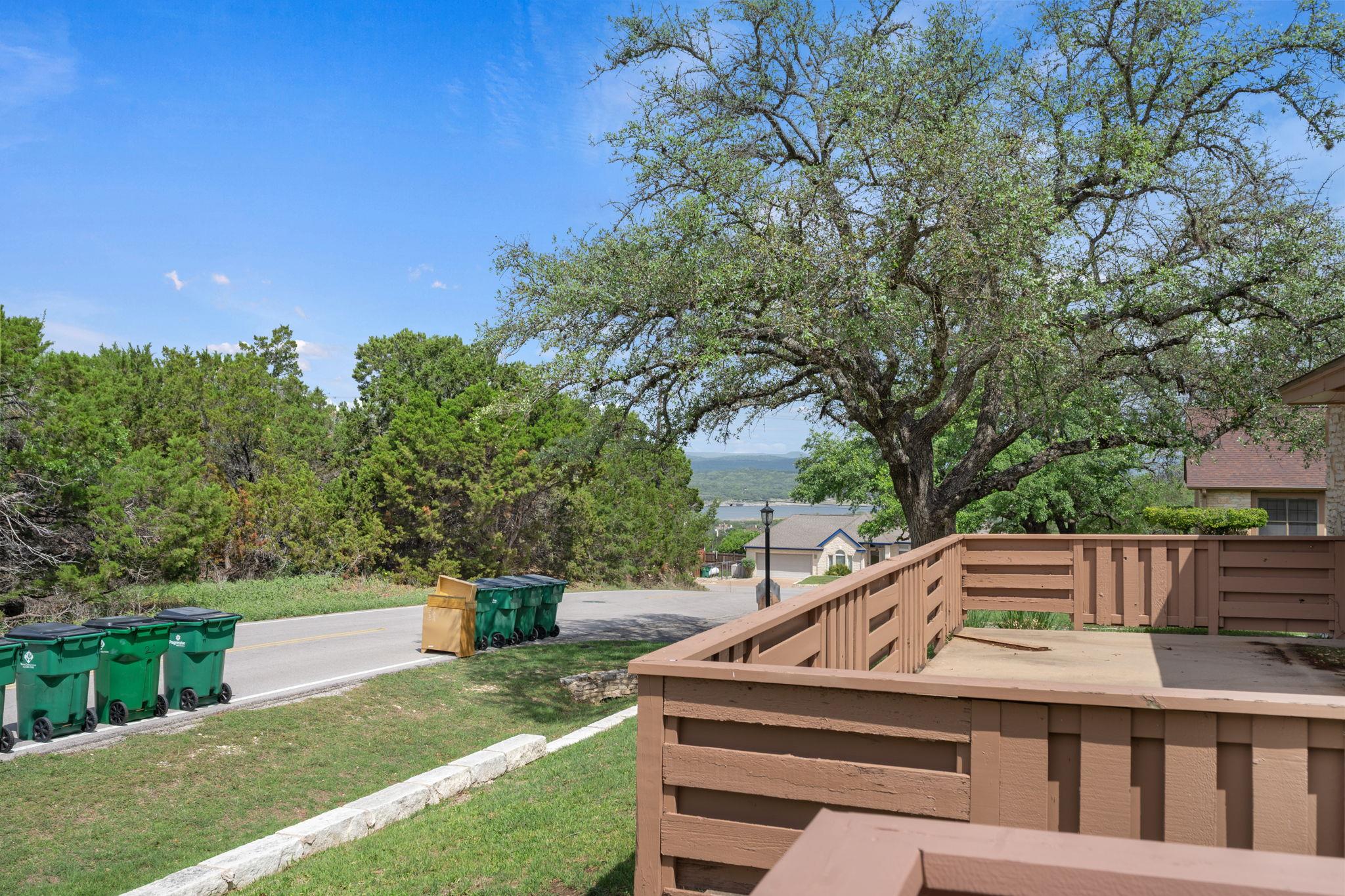 11 Oaks Pl, Lago Vista, TX 78645