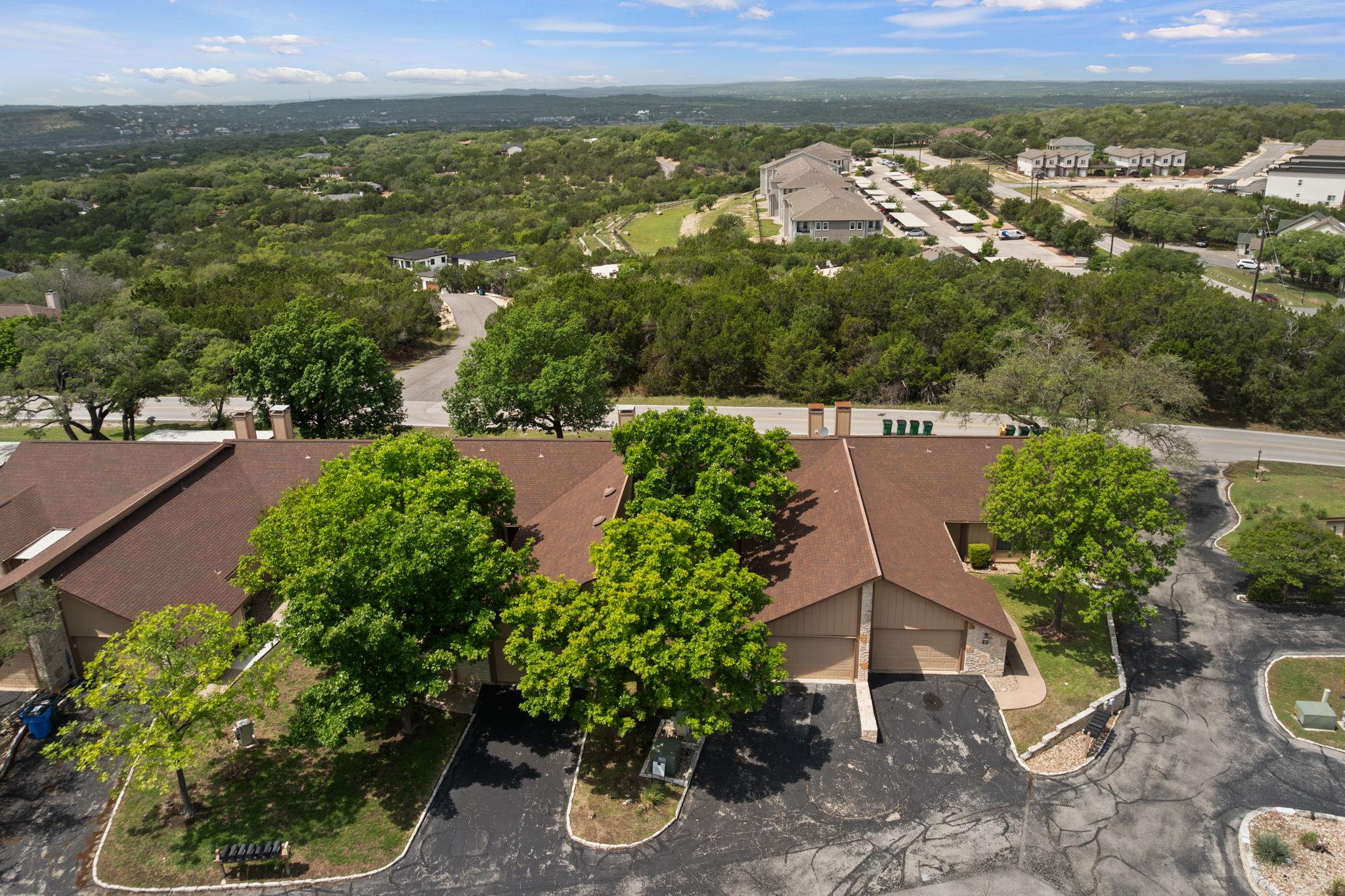 11 Oaks Pl, Lago Vista, TX 78645