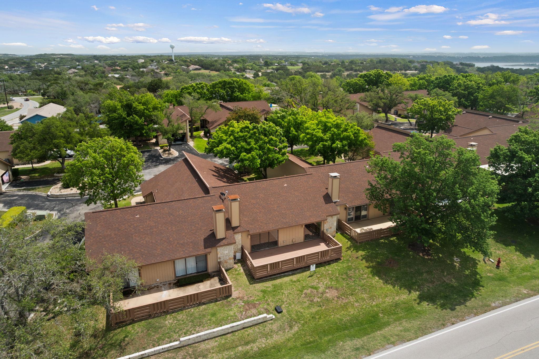 11 Oaks Pl, Lago Vista, TX 78645