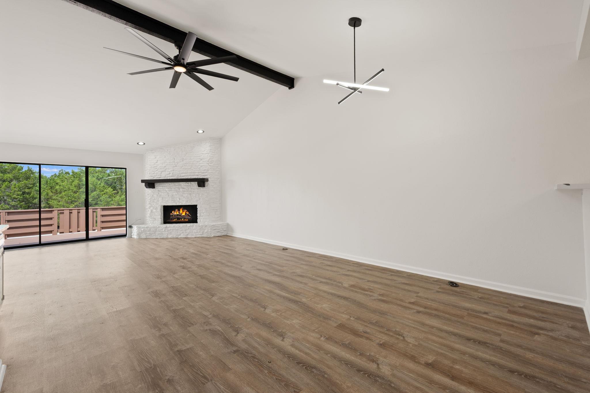 11 Oaks Pl, Lago Vista, TX 78645