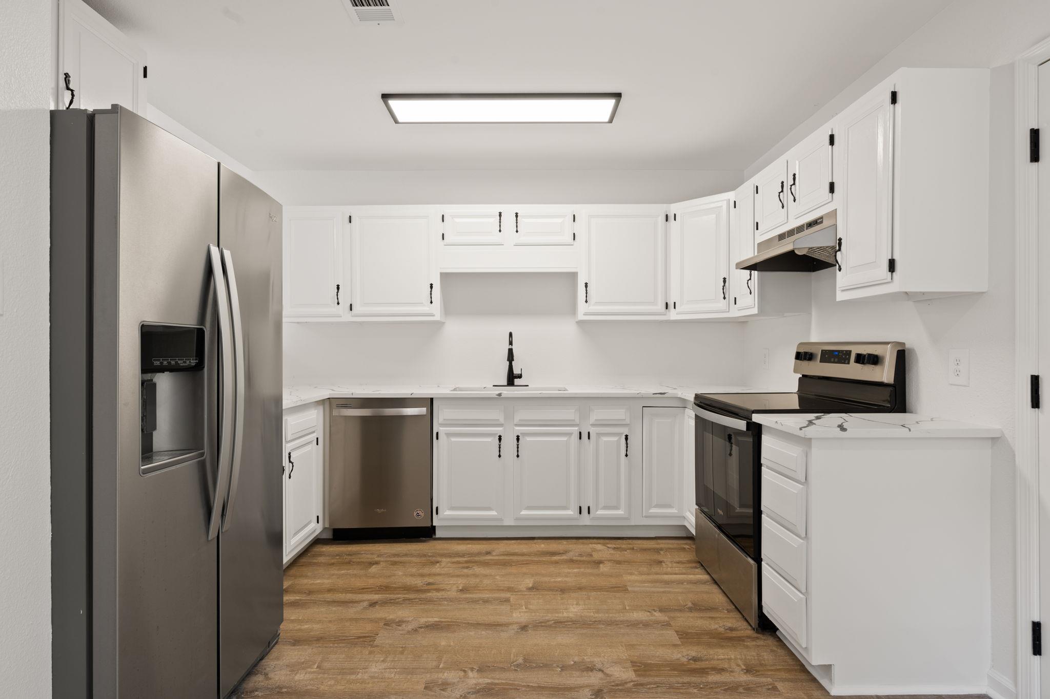 11 Oaks Pl, Lago Vista, TX 78645