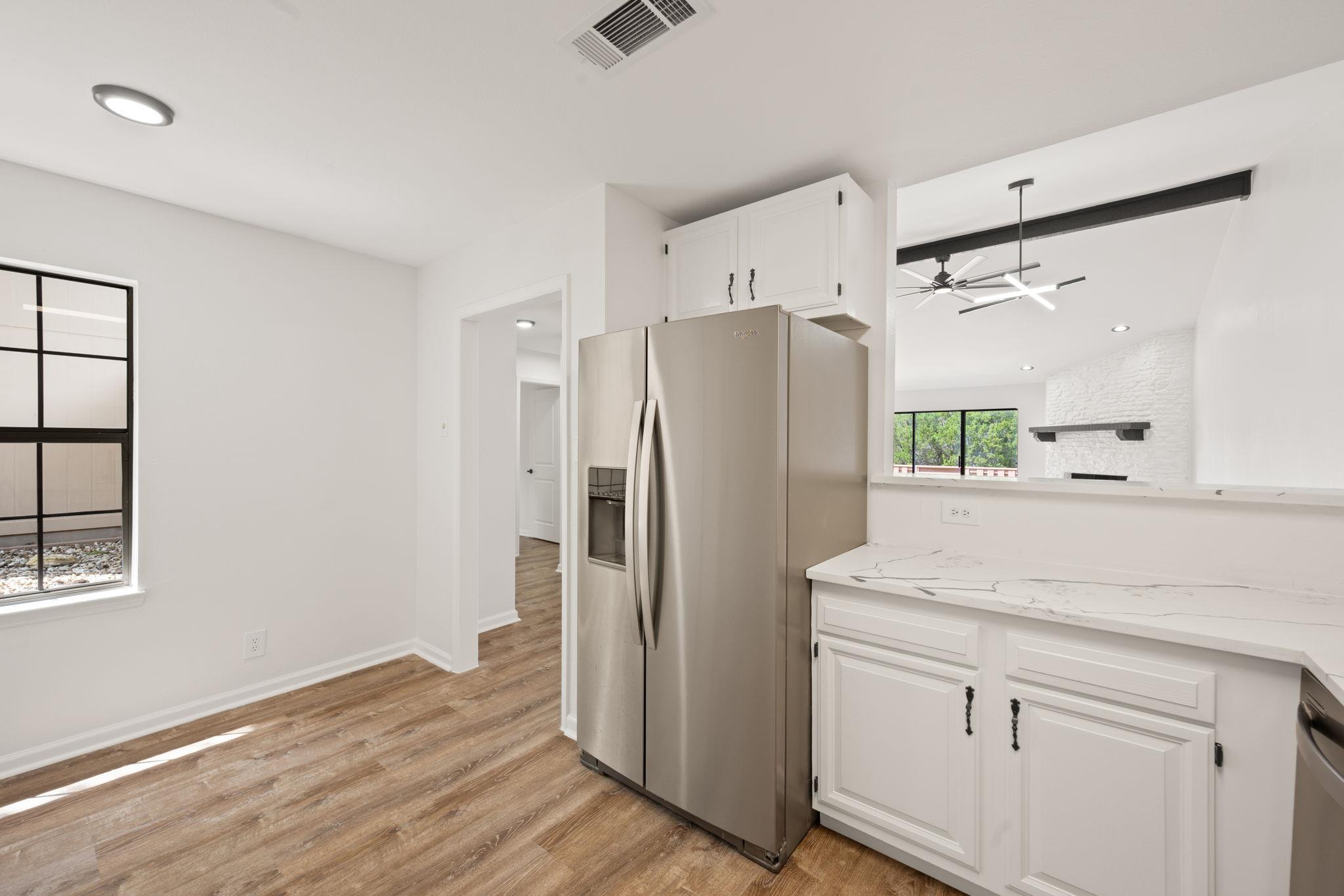 11 Oaks Pl, Lago Vista, TX 78645