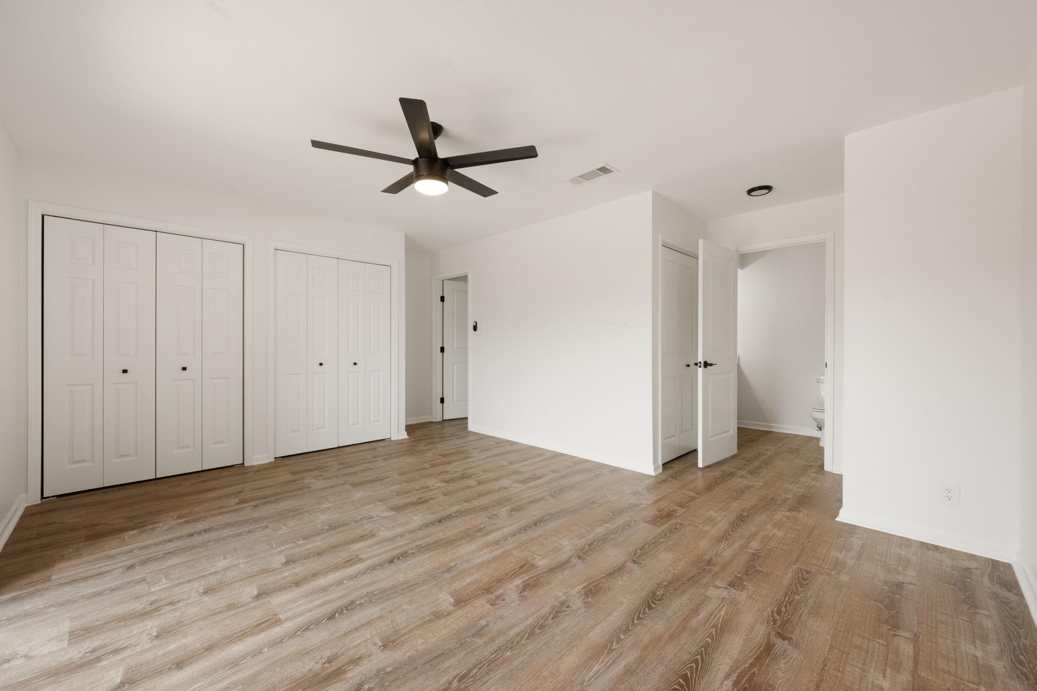 11 Oaks Pl, Lago Vista, TX 78645