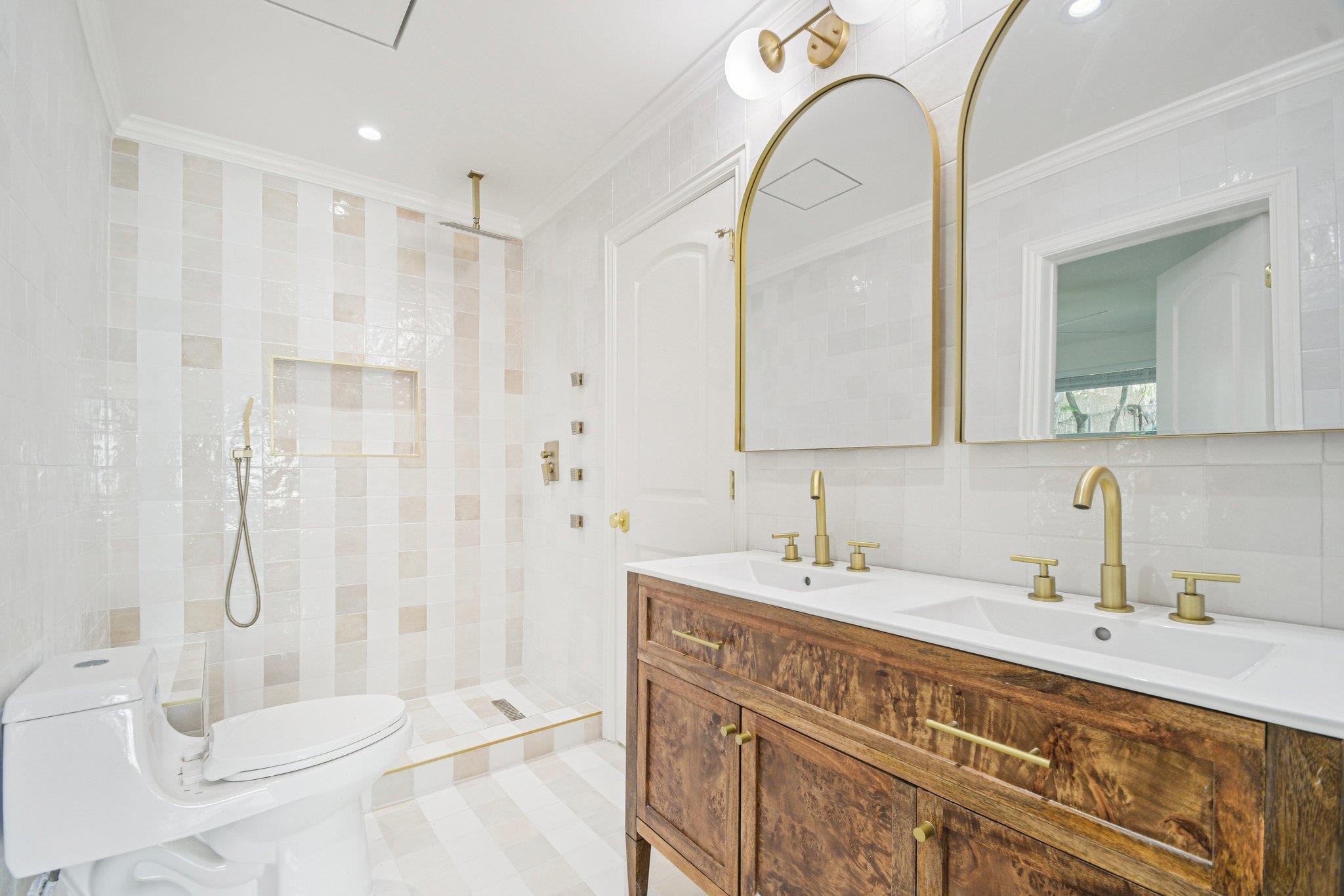 1205 Alta Vista Ave # A, Austin, TX 78704