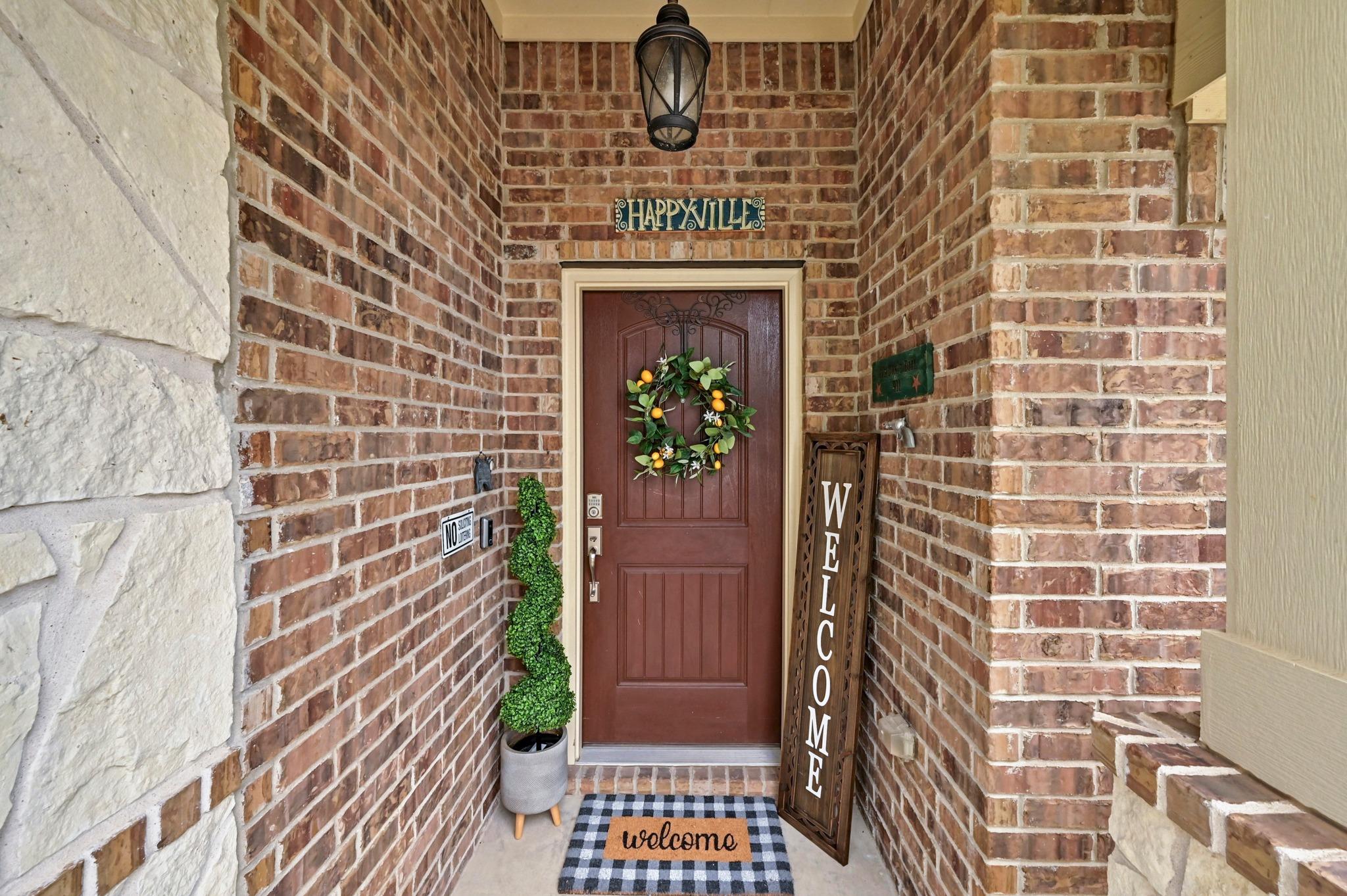 113 W Highfield St, Hutto, TX 78634