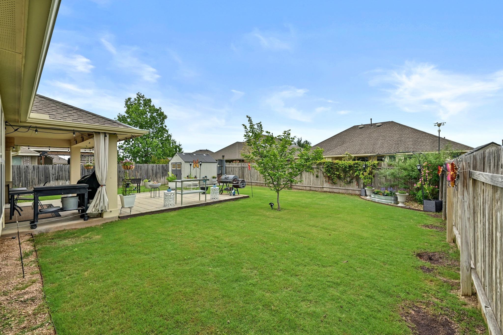 113 W Highfield St, Hutto, TX 78634