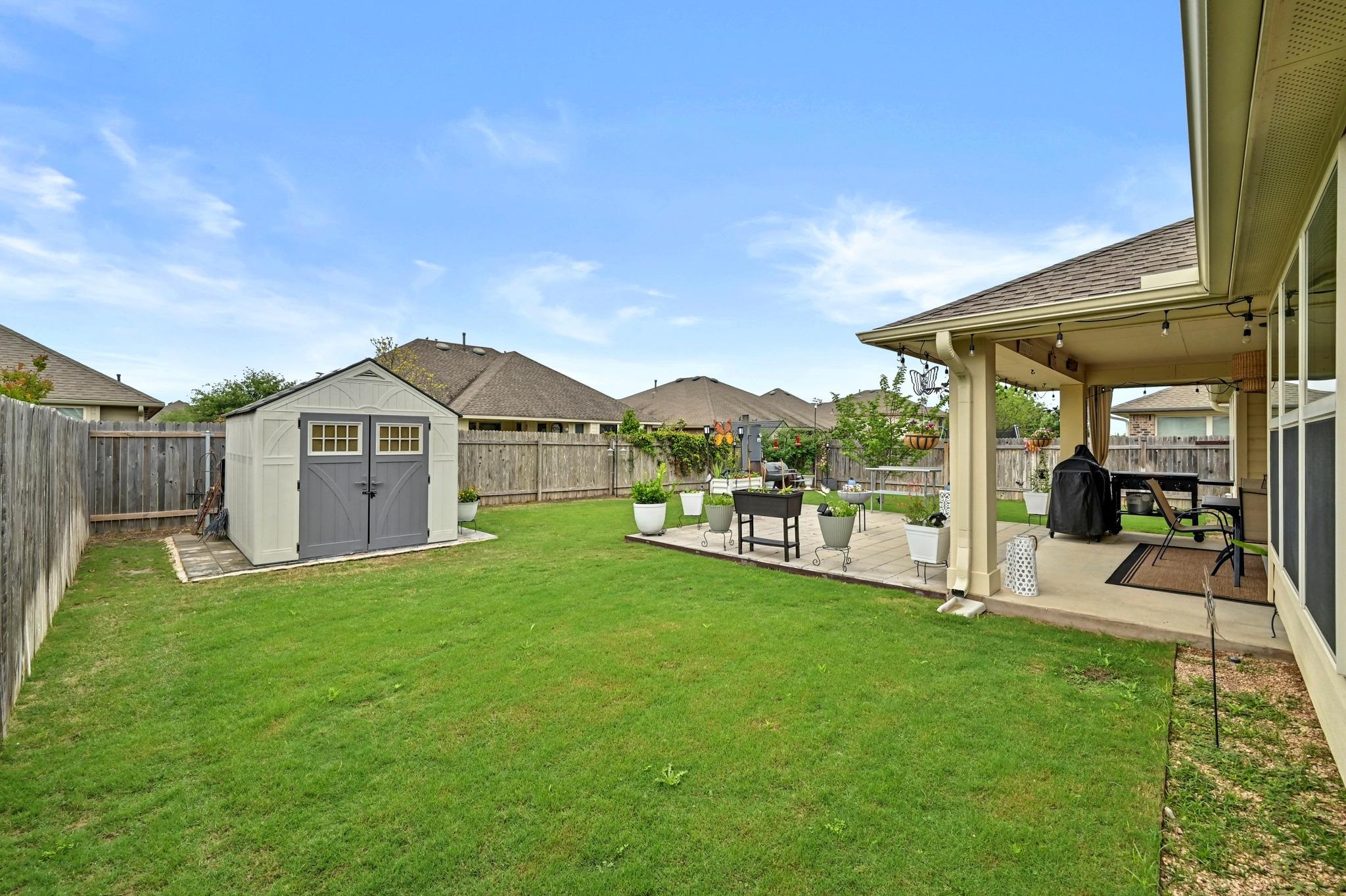 113 W Highfield St, Hutto, TX 78634