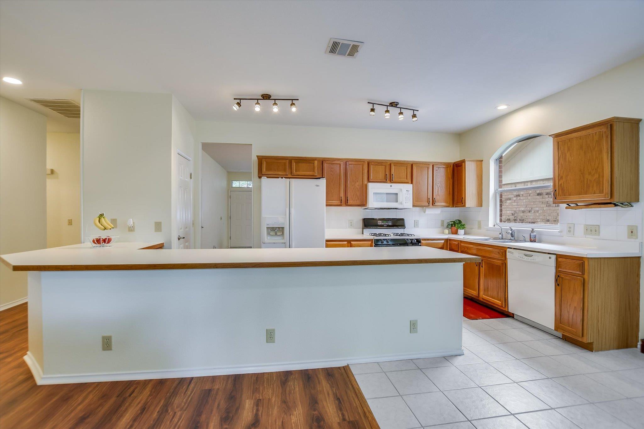 1506 Suzi Ln, Pflugerville, TX 78660