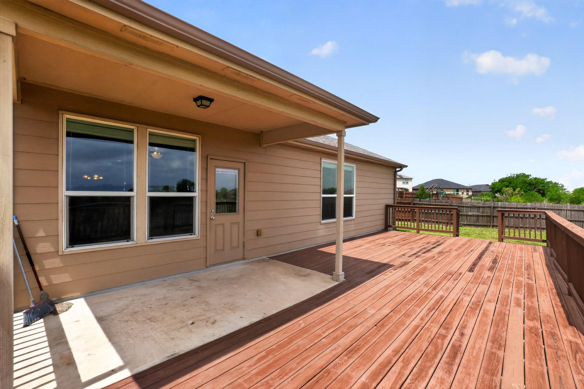 5816 Minch Rd, Austin, TX 78754