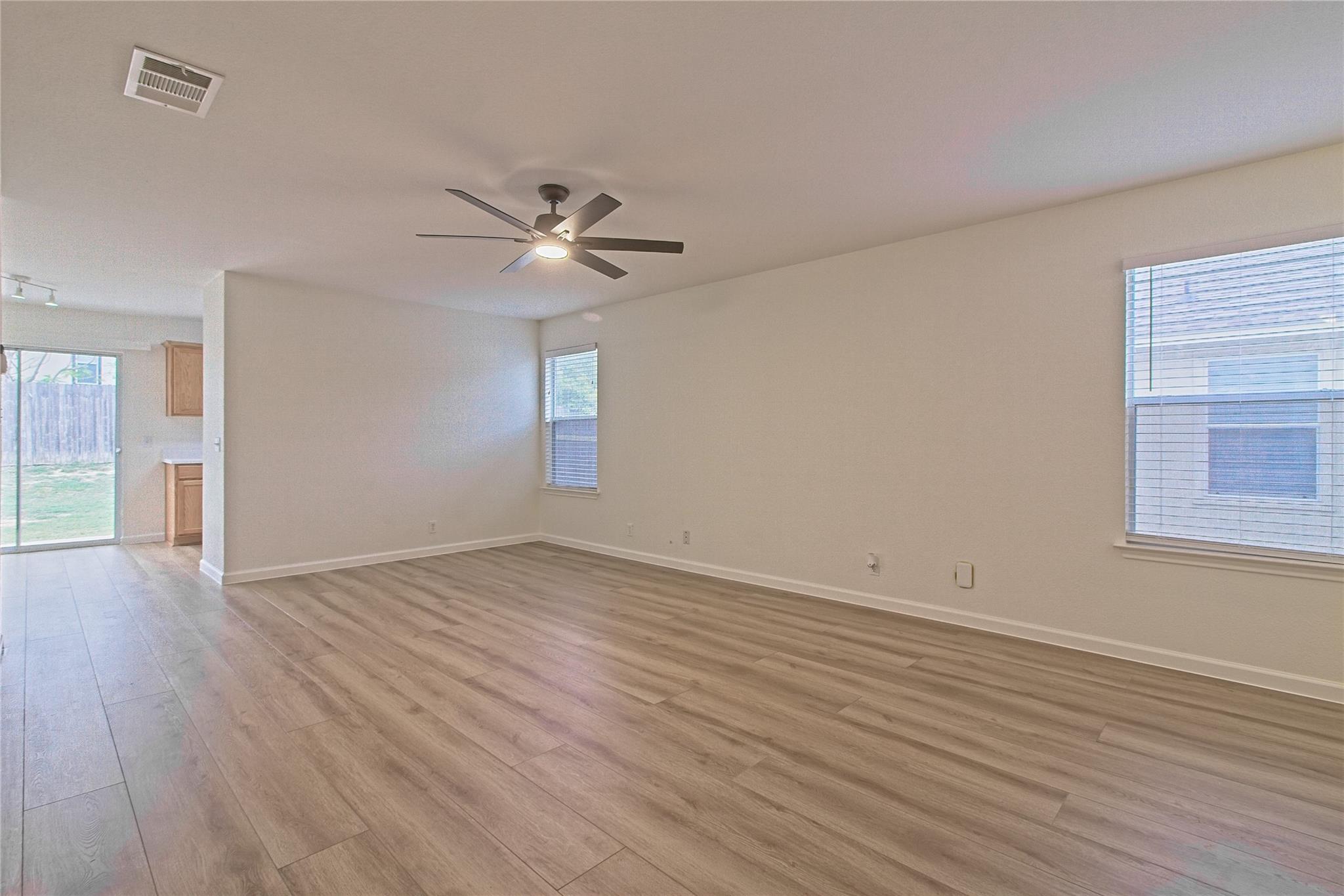 313 Avalanche Ave, Georgetown, TX 78626