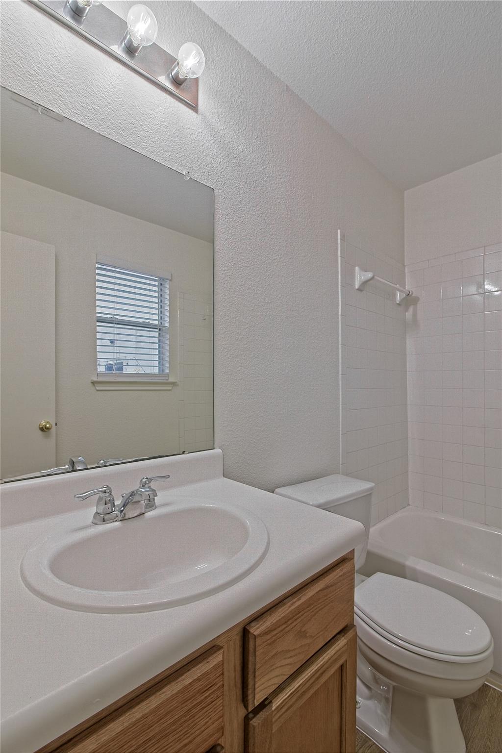 313 Avalanche Ave, Georgetown, TX 78626