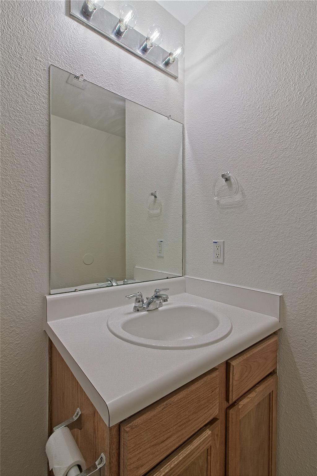 313 Avalanche Ave, Georgetown, TX 78626